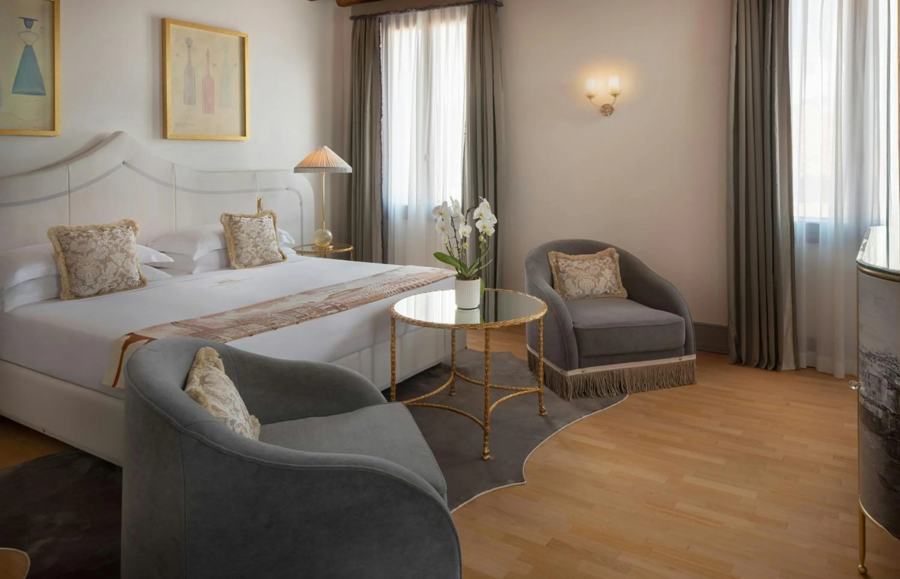 Photo of the whole room, Bed in Hotel Gabrielli Venezia - Starhotels Collezione