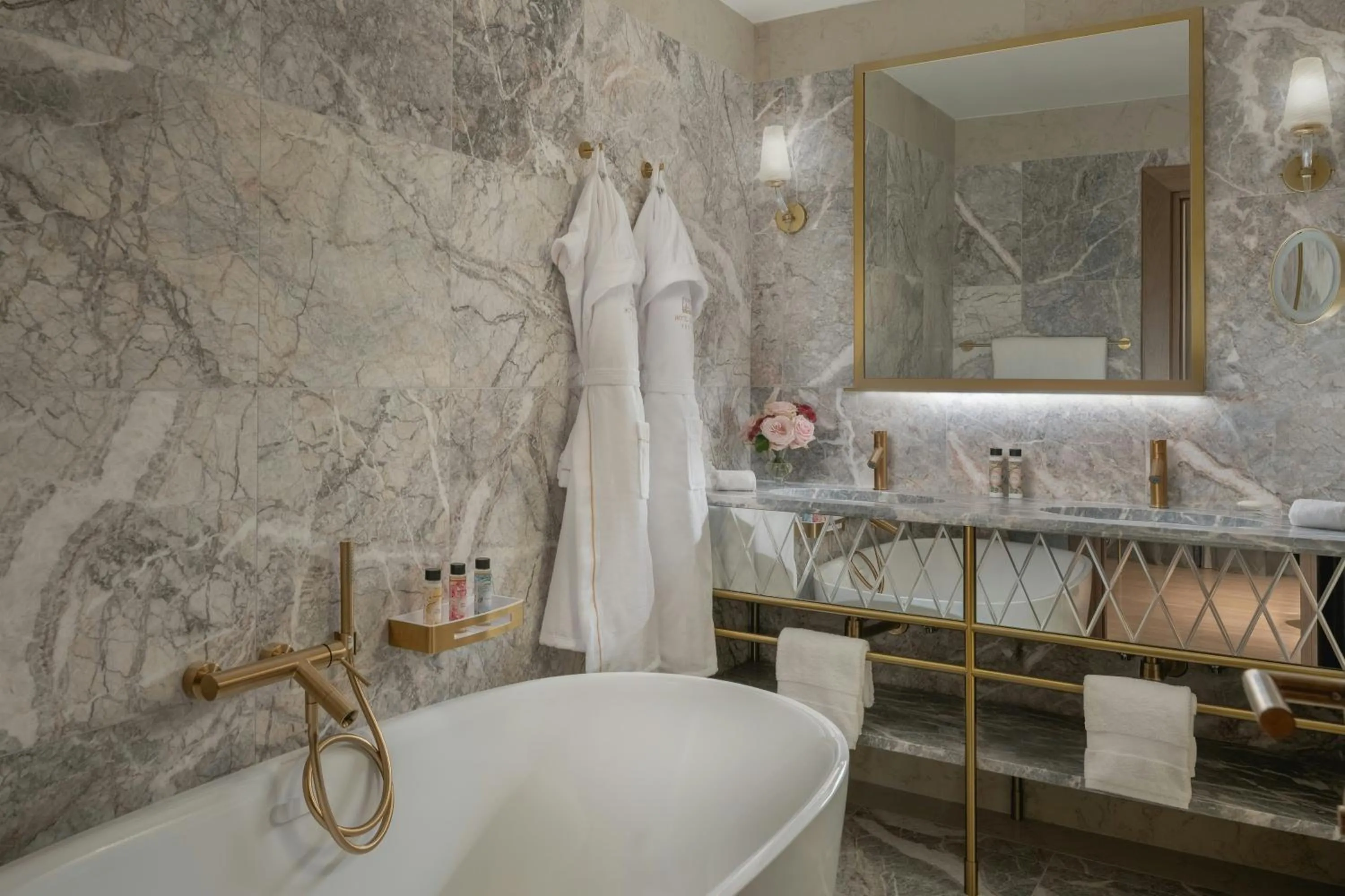 Bathroom in Hotel Gabrielli Venezia - Starhotels Collezione