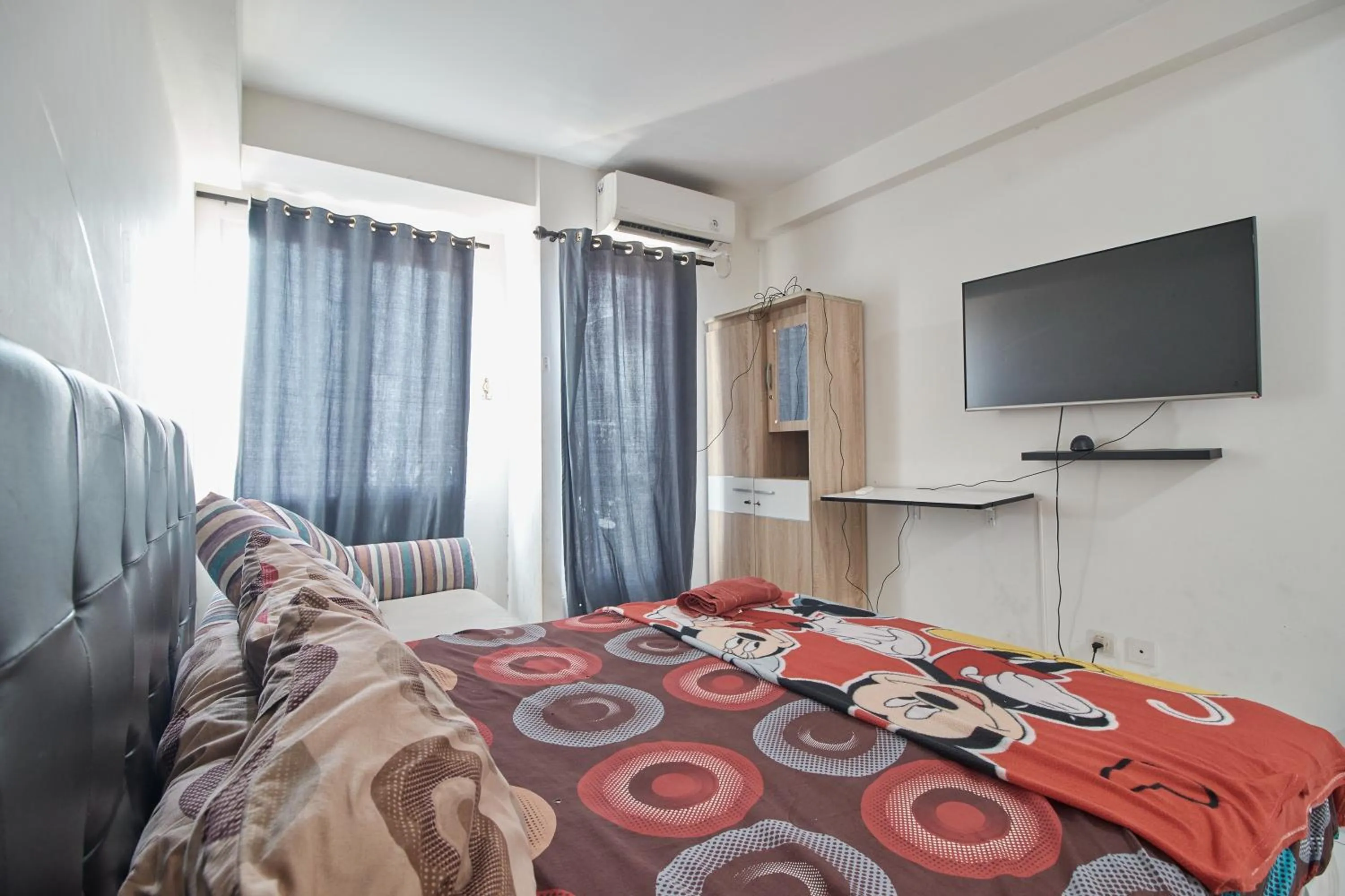 Bed in Room Rendi Podomoro Golf View