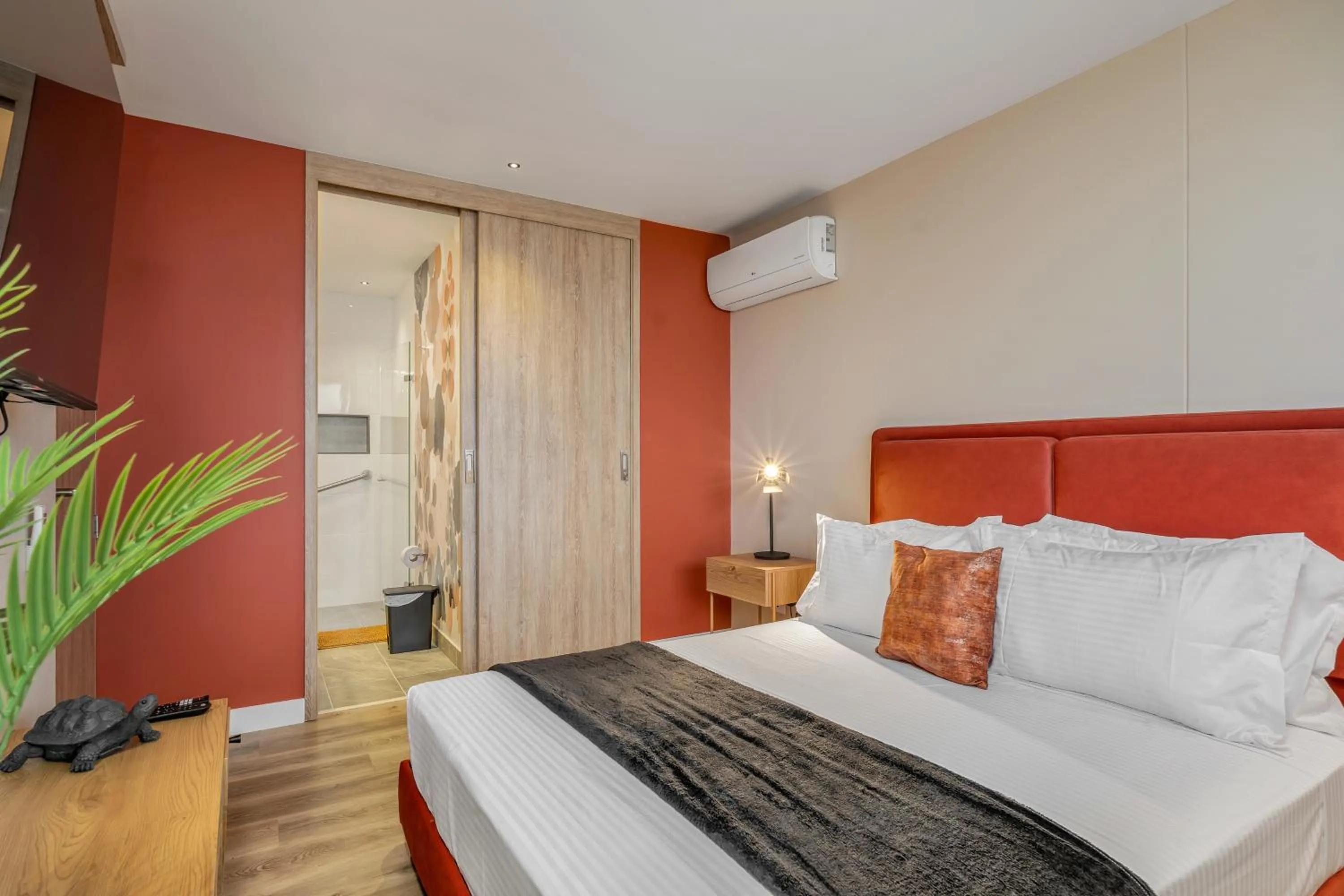 Bed in Apartamentos Go Living & Suites by HOUSY HOST