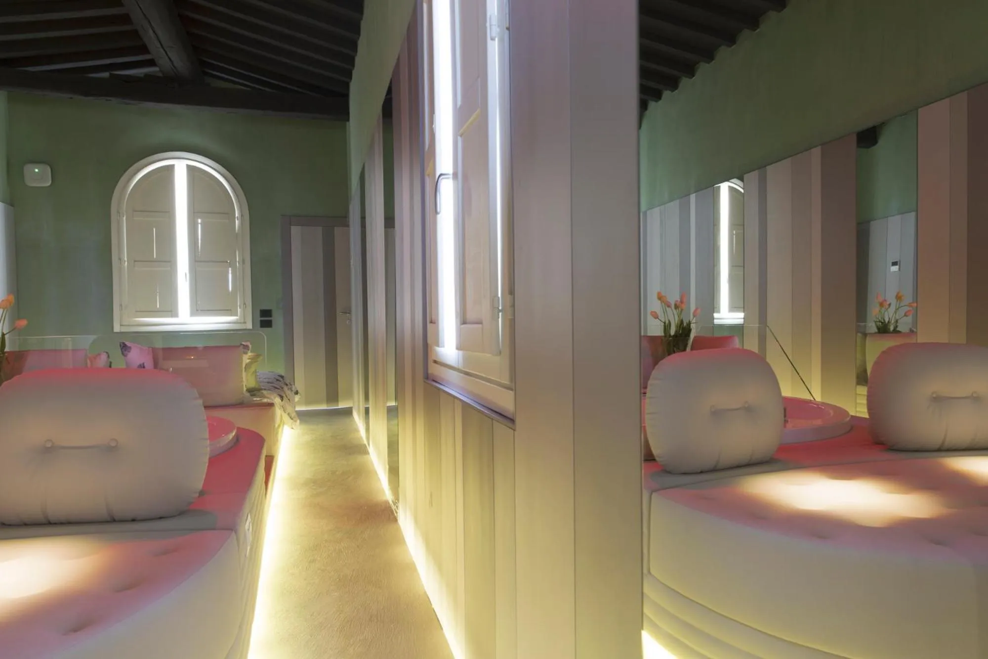 Photo of the whole room in Palazzo dei Ciompi Suites