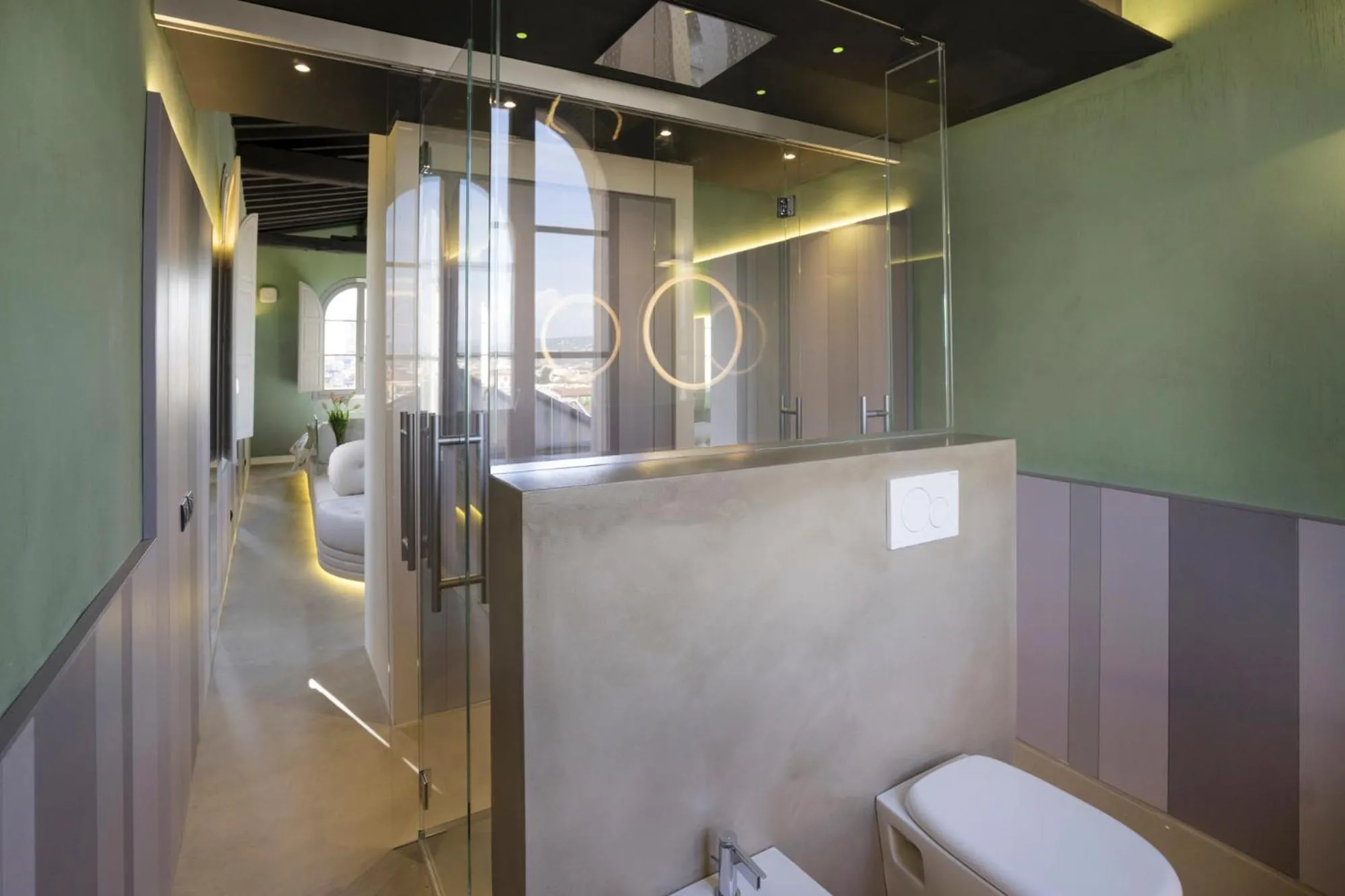 Bathroom in Palazzo dei Ciompi Suites