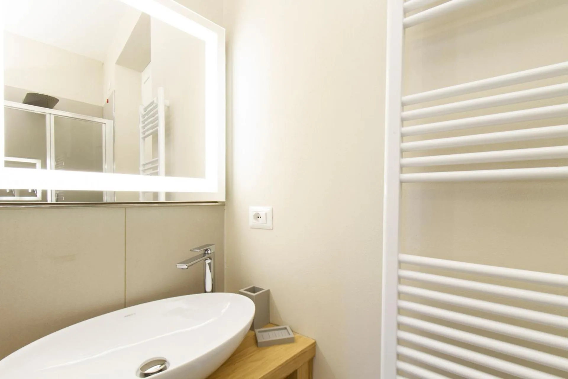Bathroom in Palazzo dei Ciompi Suites