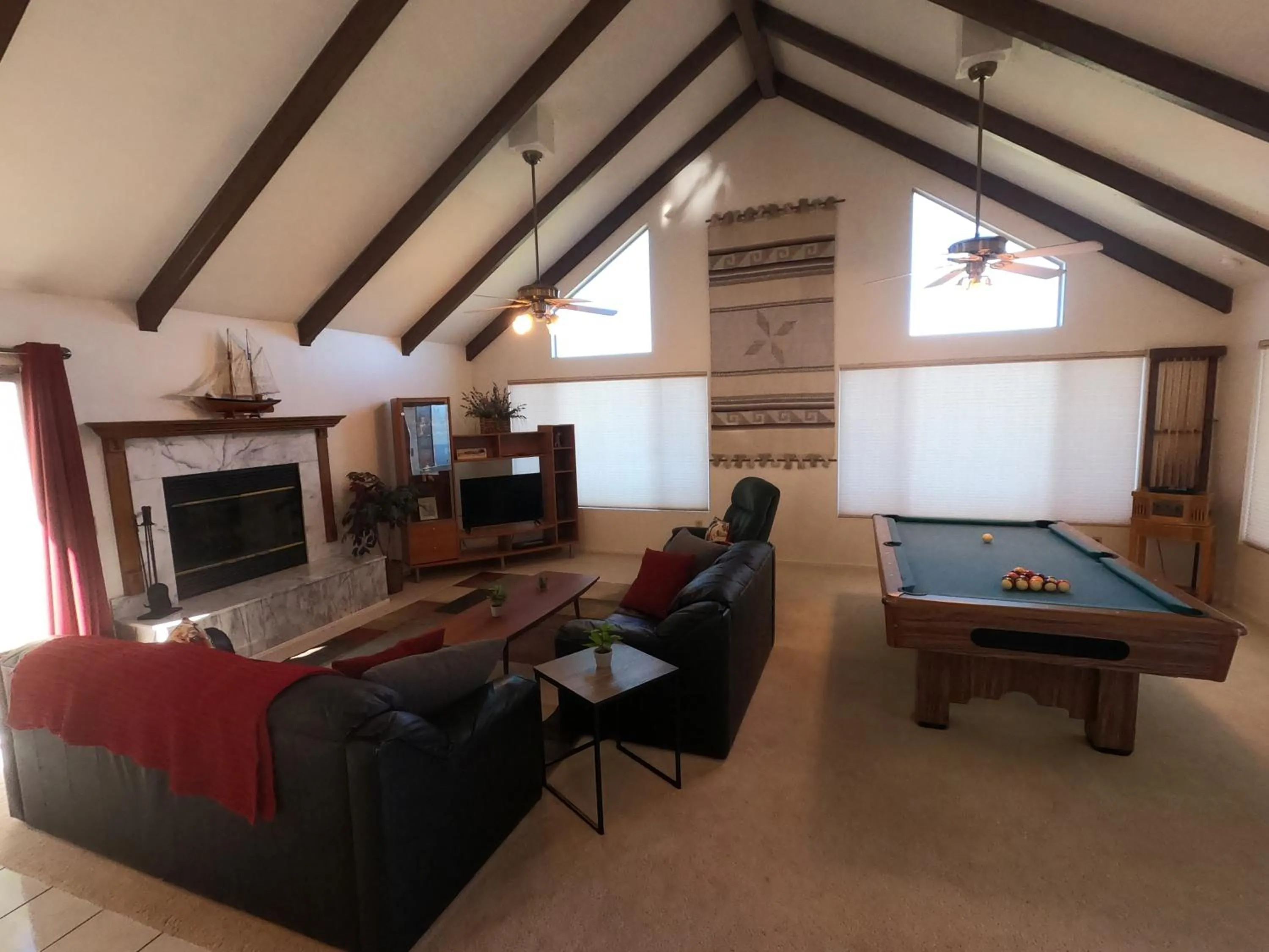 Billiard in Sommer Hus-Best value in Southern California Wine Country