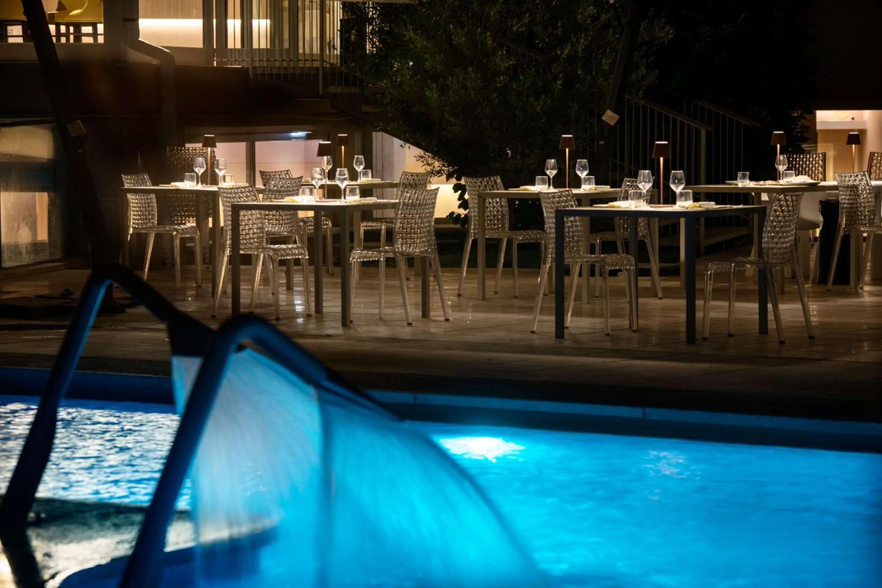 Restaurant/places to eat in Silva Hotel Splendid