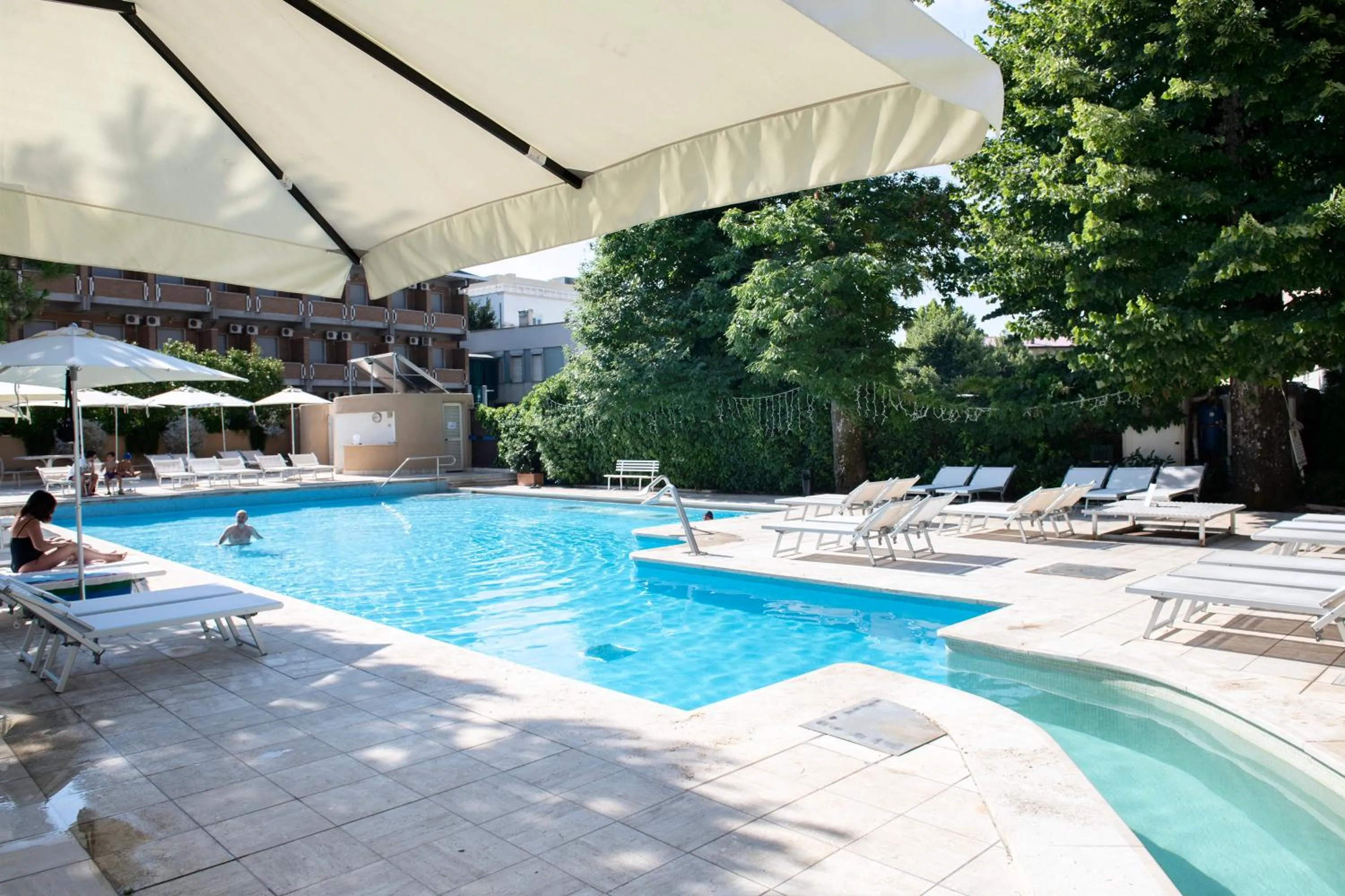 Swimming pool in Silva Hotel Splendid