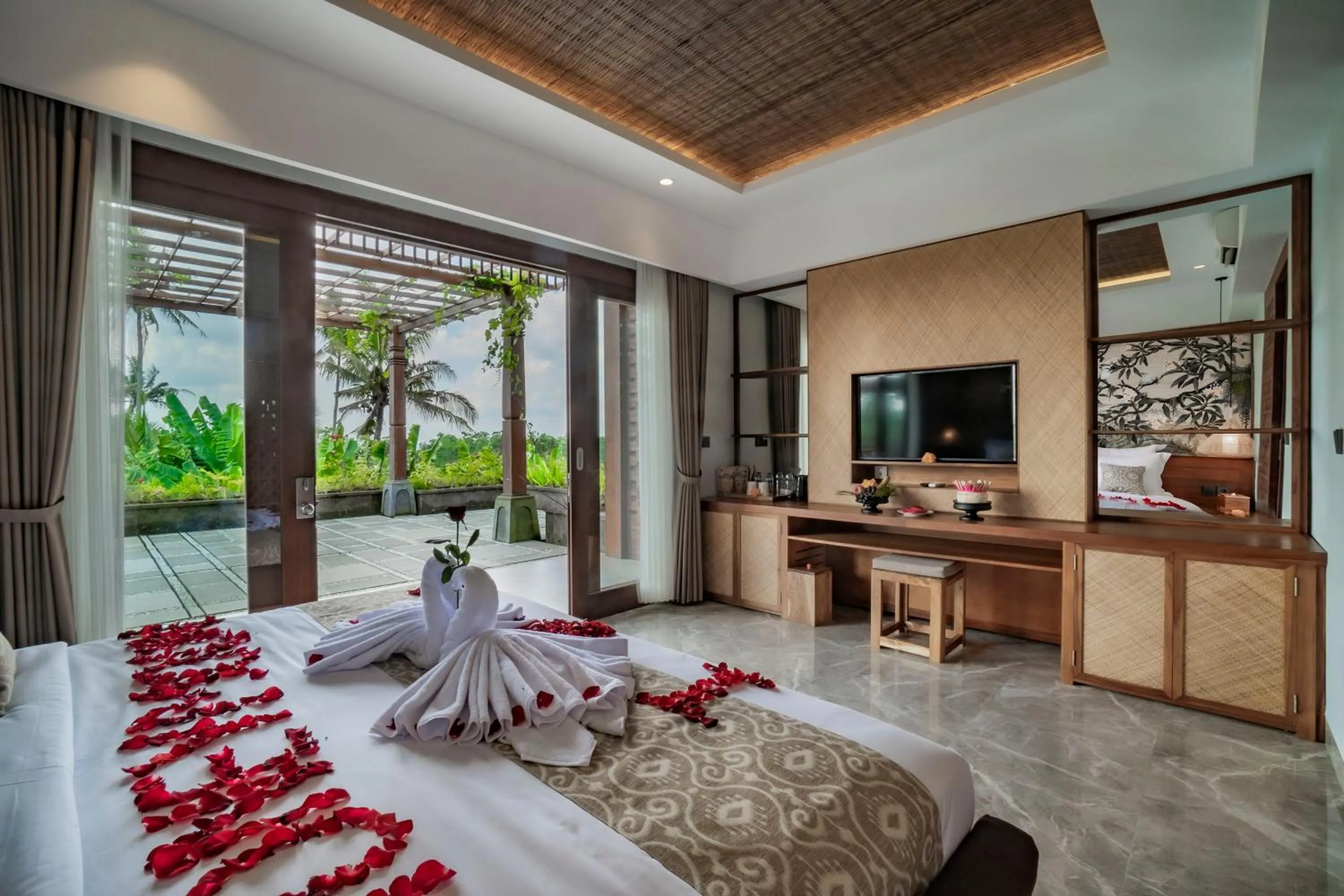 Photo of the whole room in Uma Shanti Villa by Mahaputra