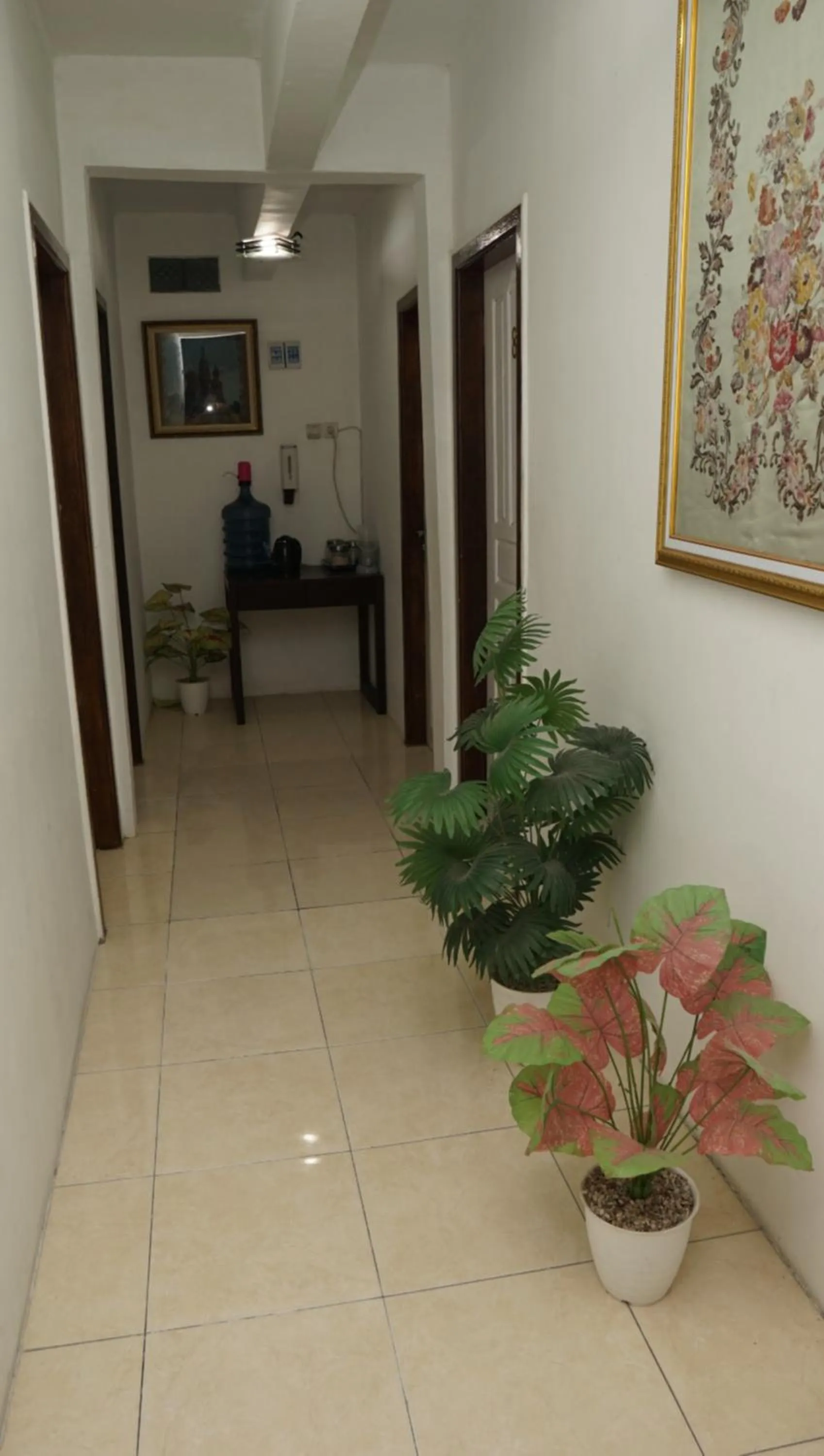 Facade/entrance in Jazz Room Kampung Inggris Syariah