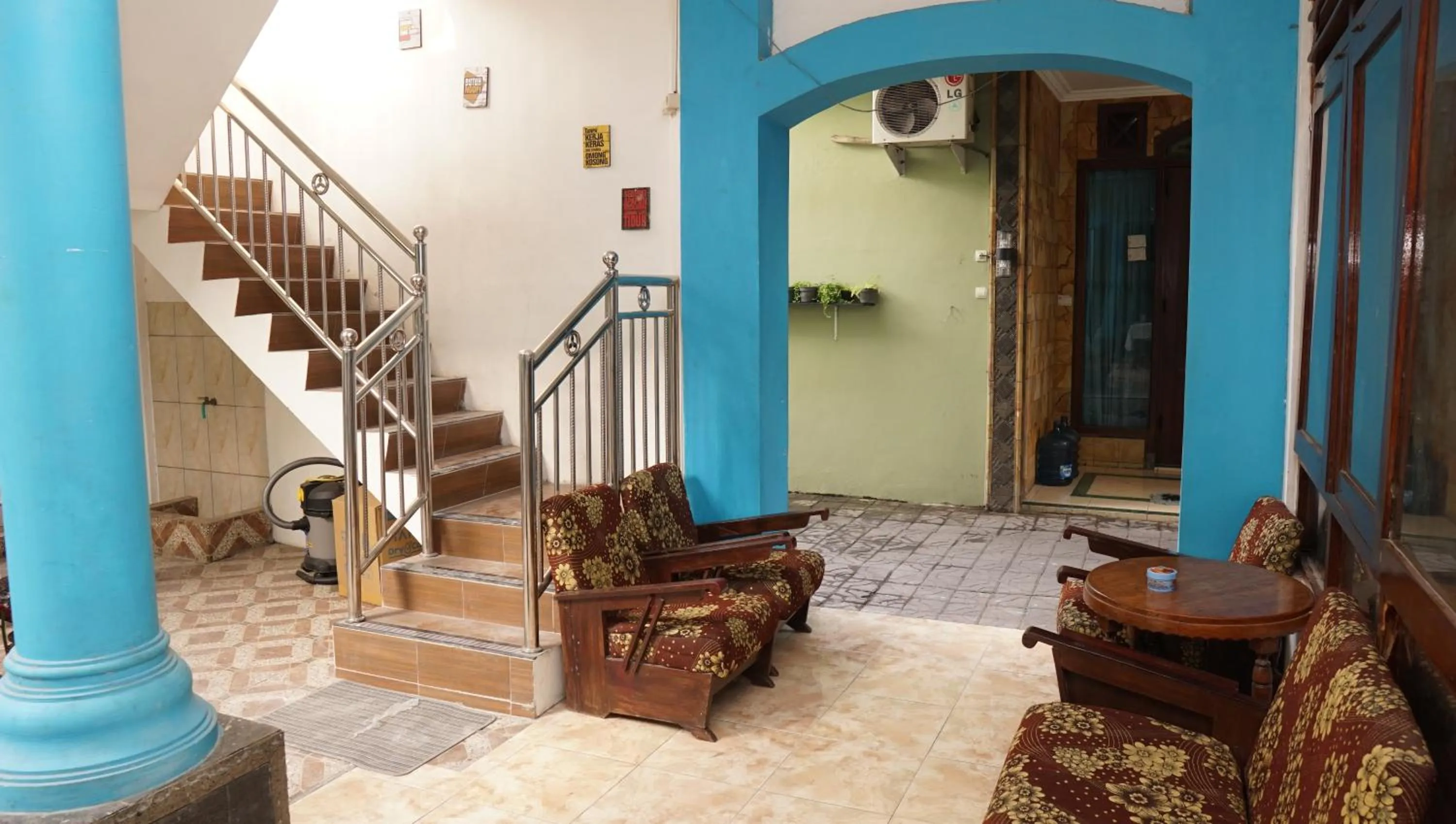 Balcony/Terrace in Jazz Room Kampung Inggris Syariah