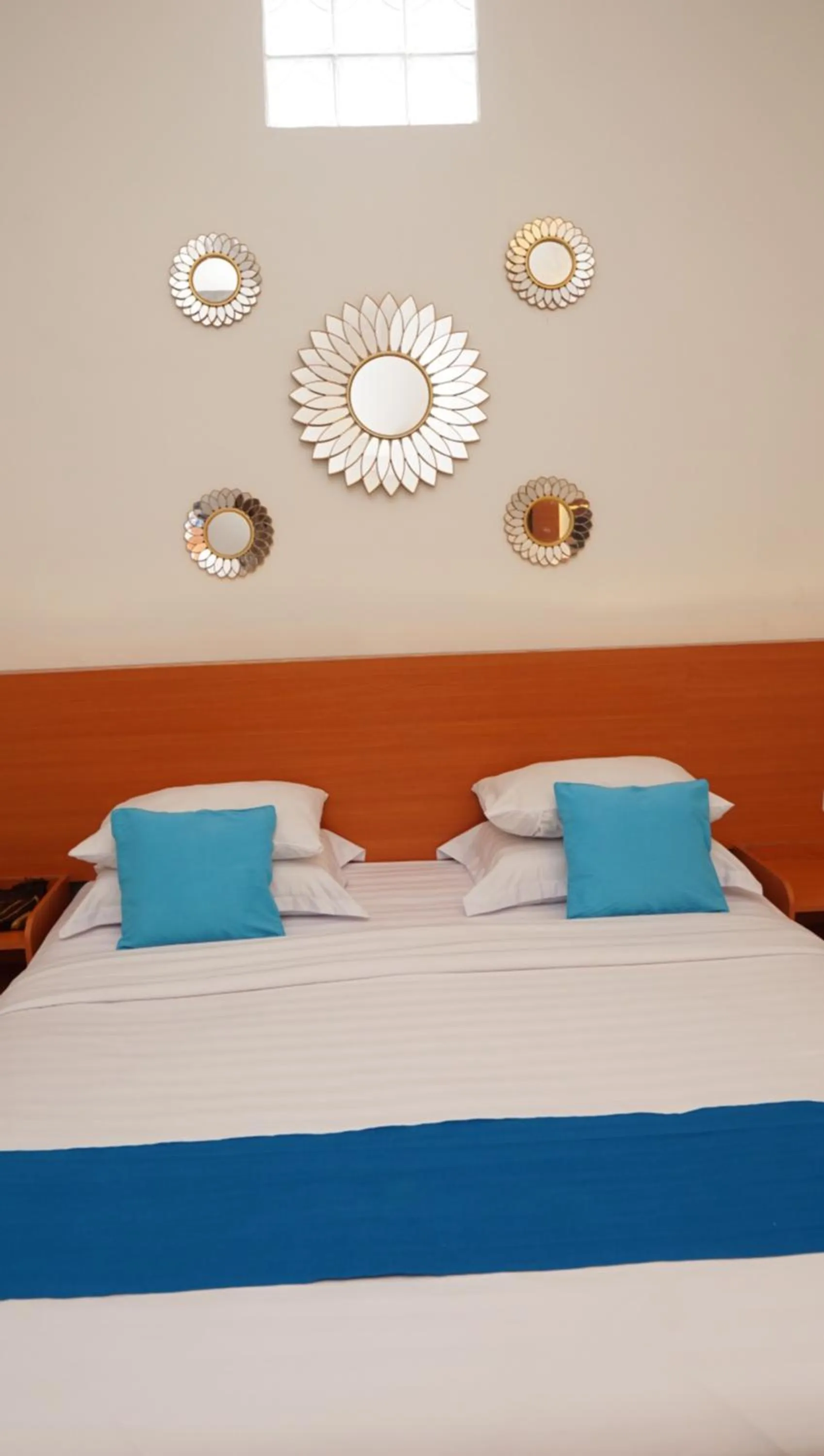 Bed in Jazz Room Kampung Inggris Syariah