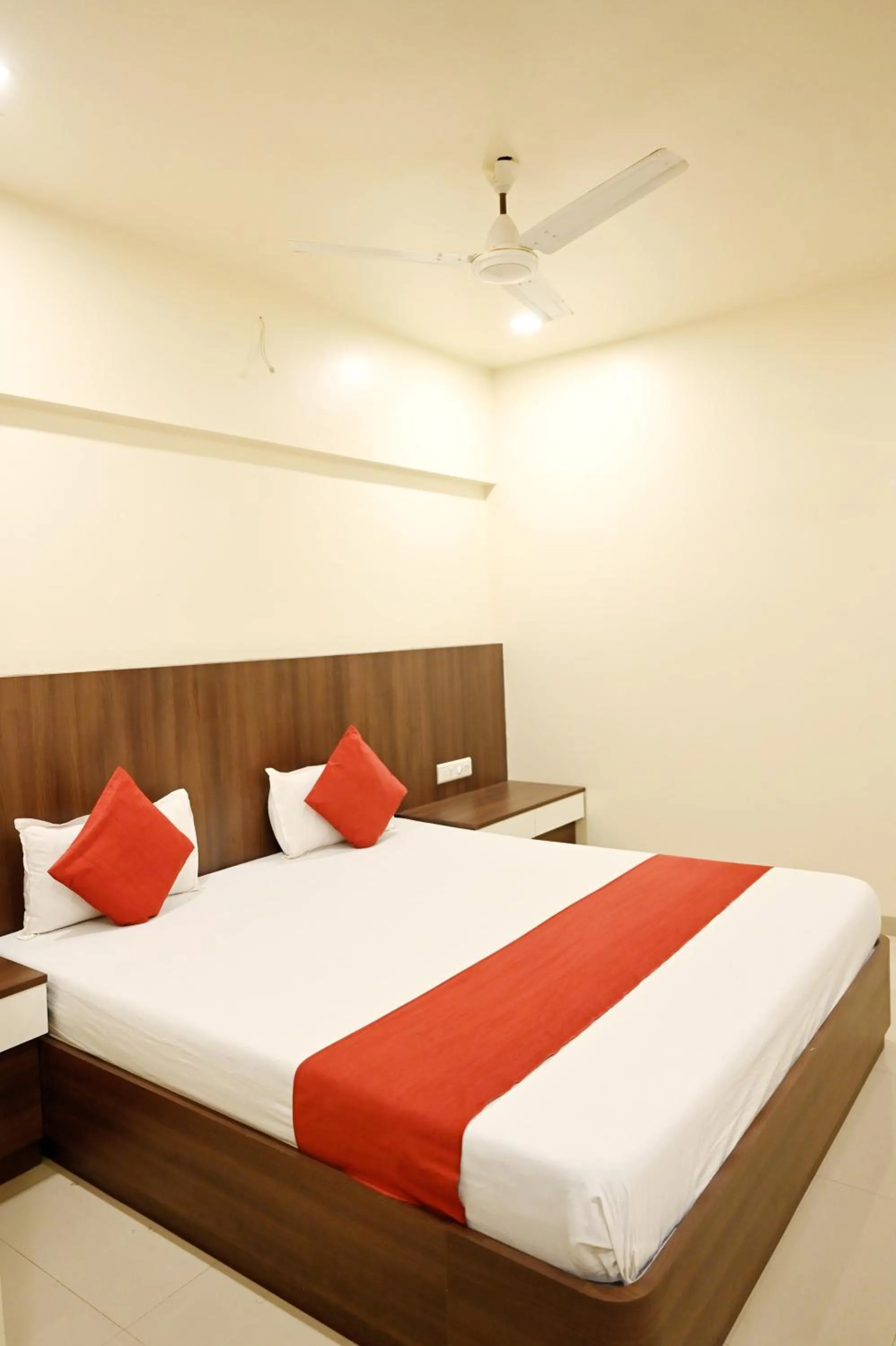 Bed in Hotel Sagar