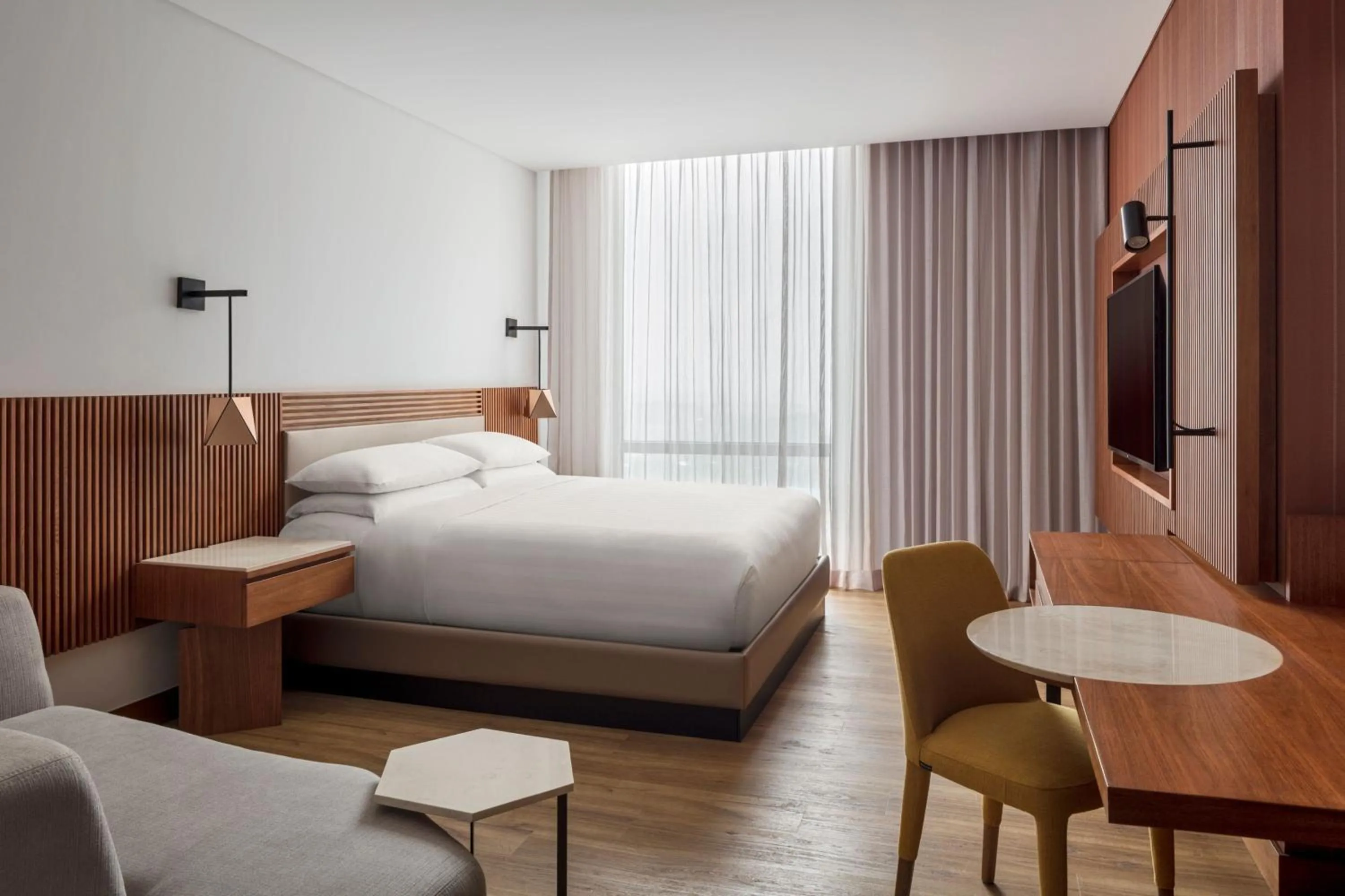 Photo of the whole room, Bed in Barranquilla Marriott Hotel