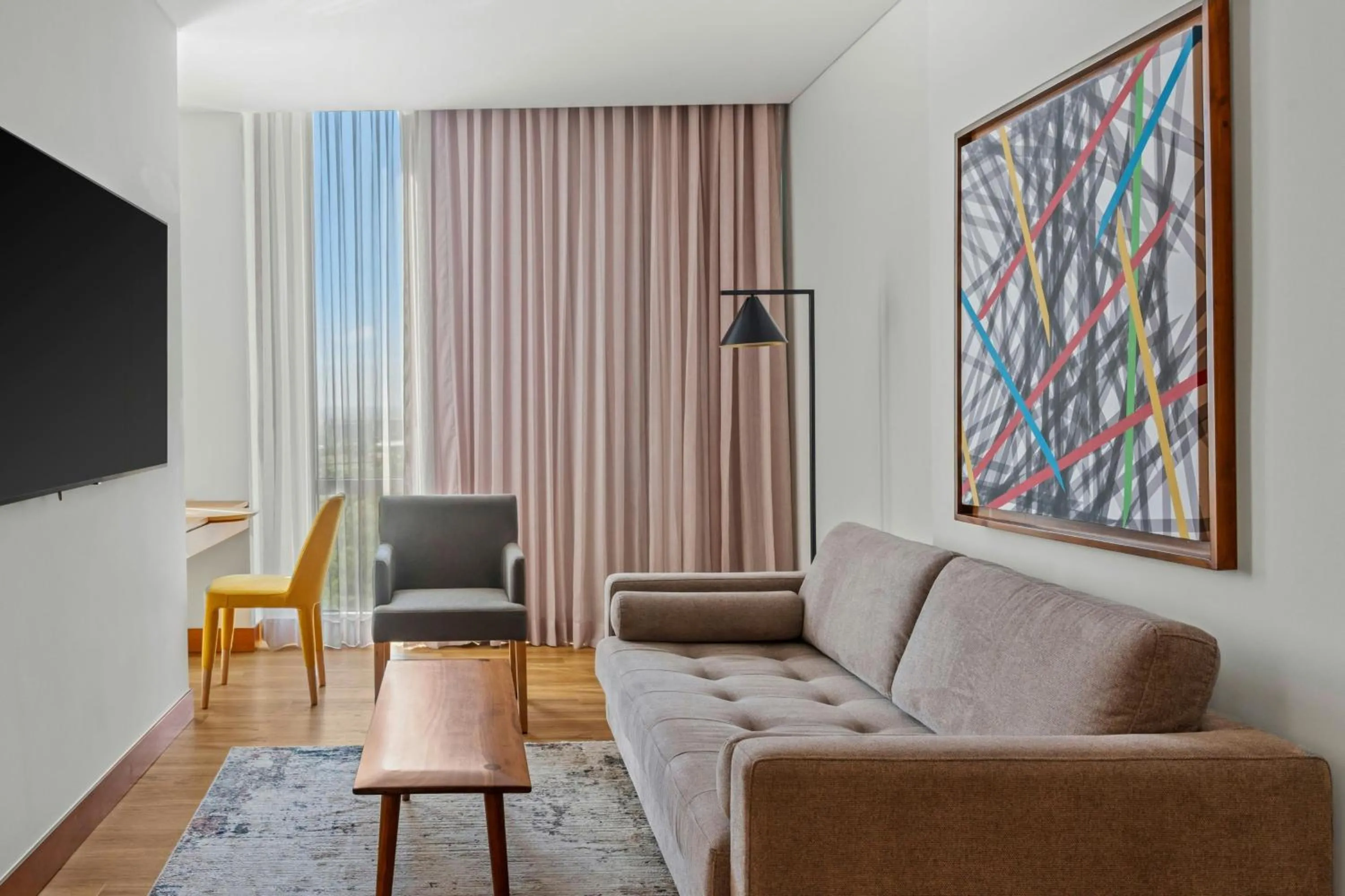 Bedroom in Barranquilla Marriott Hotel
