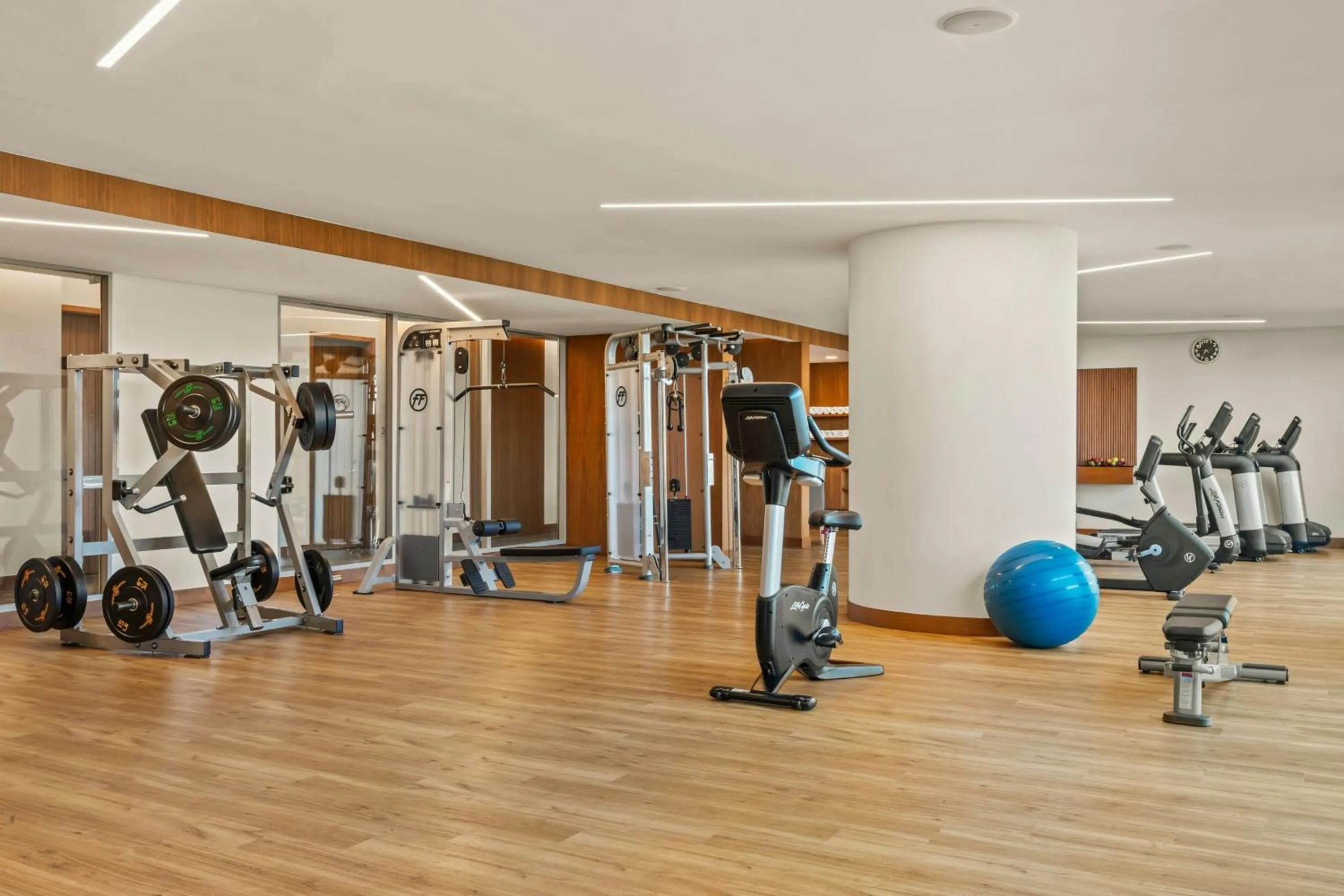 Fitness centre/facilities in Barranquilla Marriott Hotel