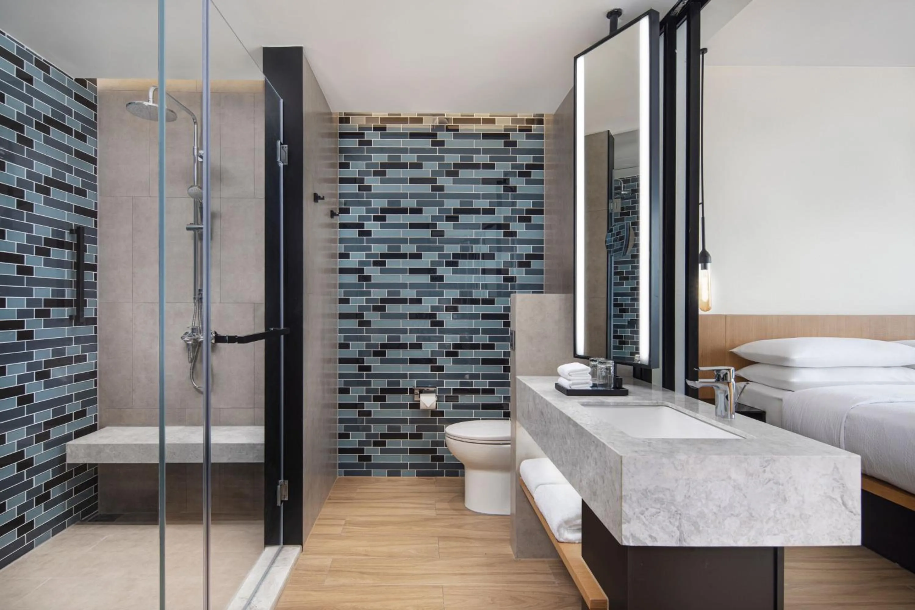 Bathroom, Bed in Fairfield by Marriott Hangzhou Xiaoshan