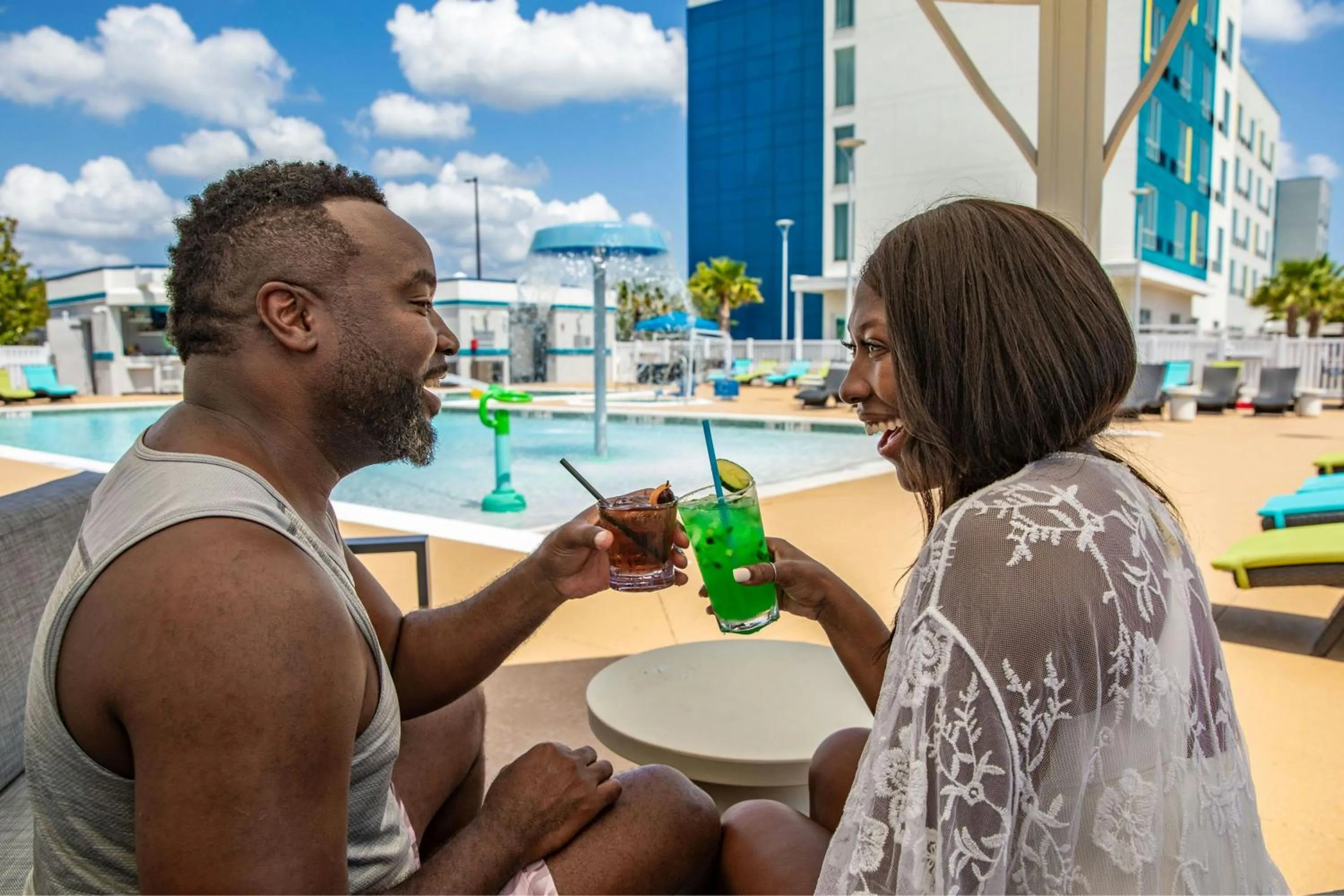 Swimming pool in Courtyard By Marriott Titusville Kennedy Space Center