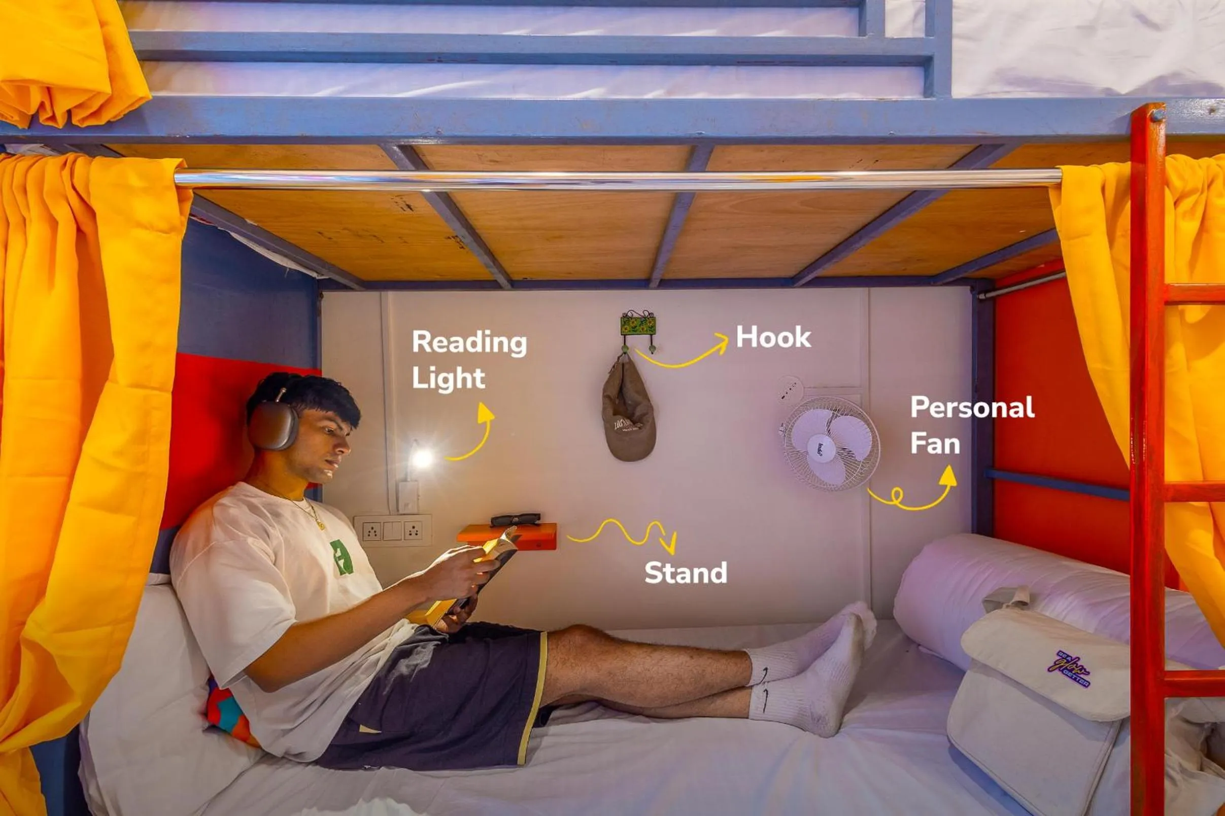 bunk bed, Bed in goSTOPS Mussoorie, Picture Palace