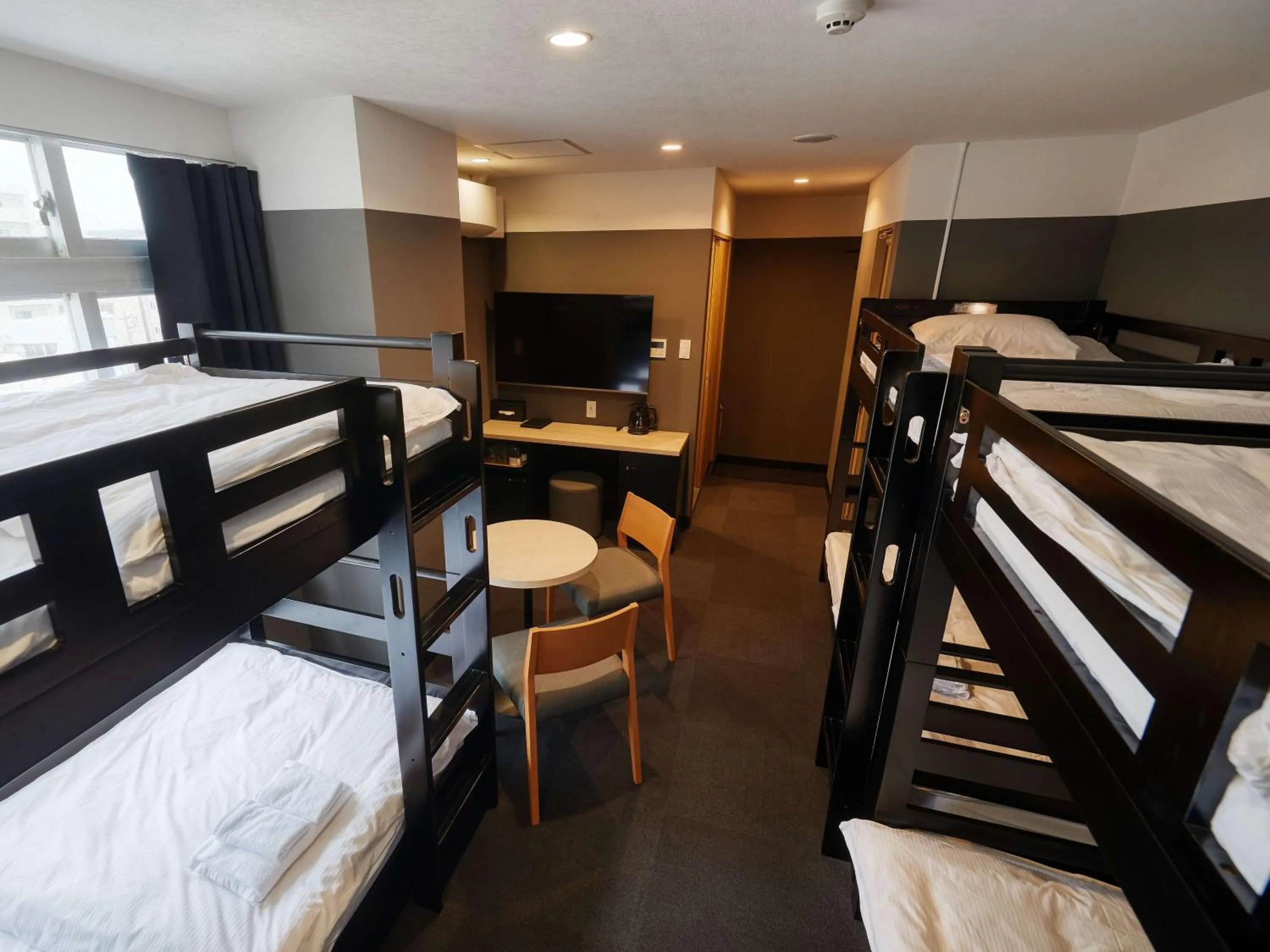 bunk bed, Bed in CABIN&HOTEL CONSTANT NAHA