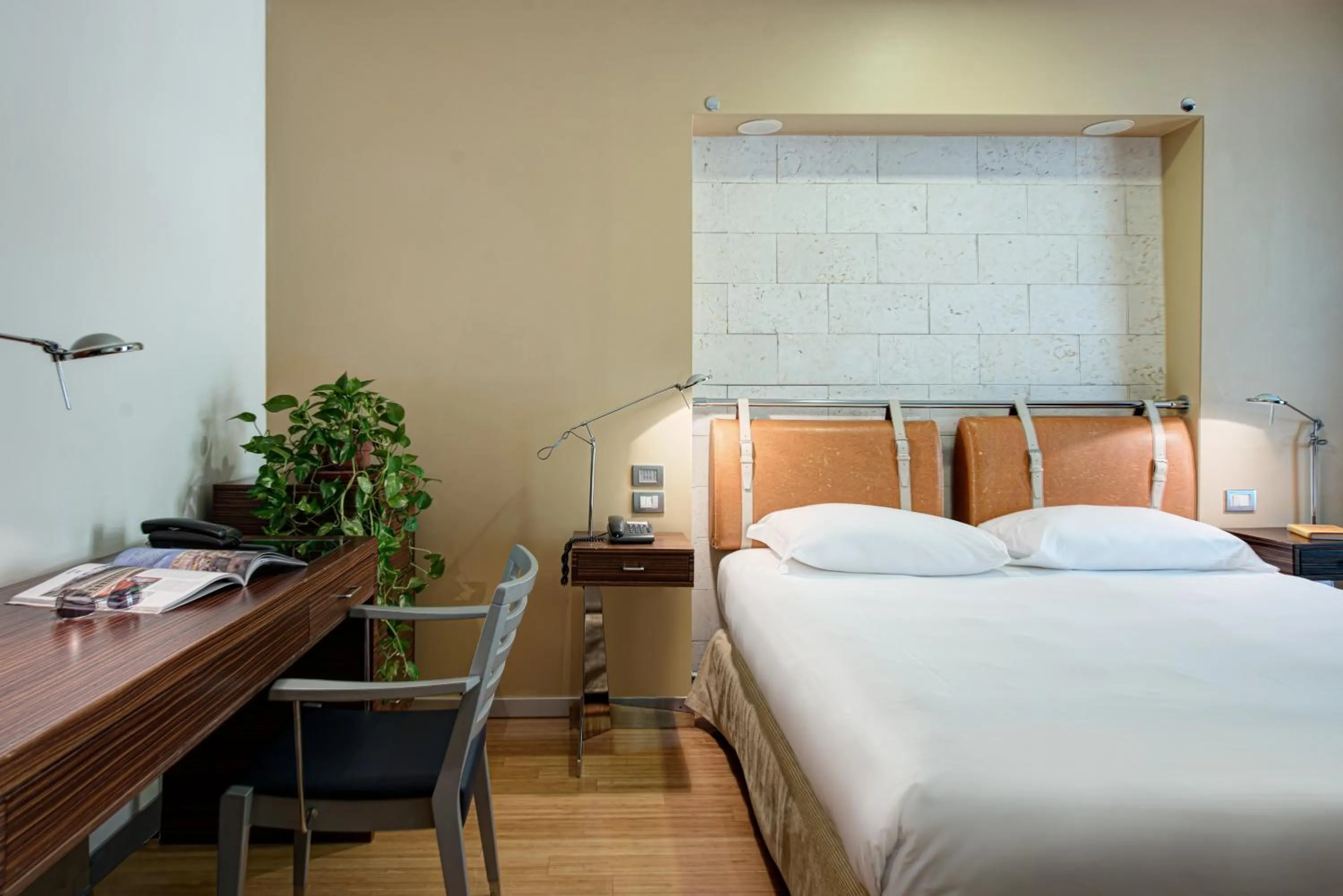 Bed in Towers Hotel Stabiae Sorrento Coast