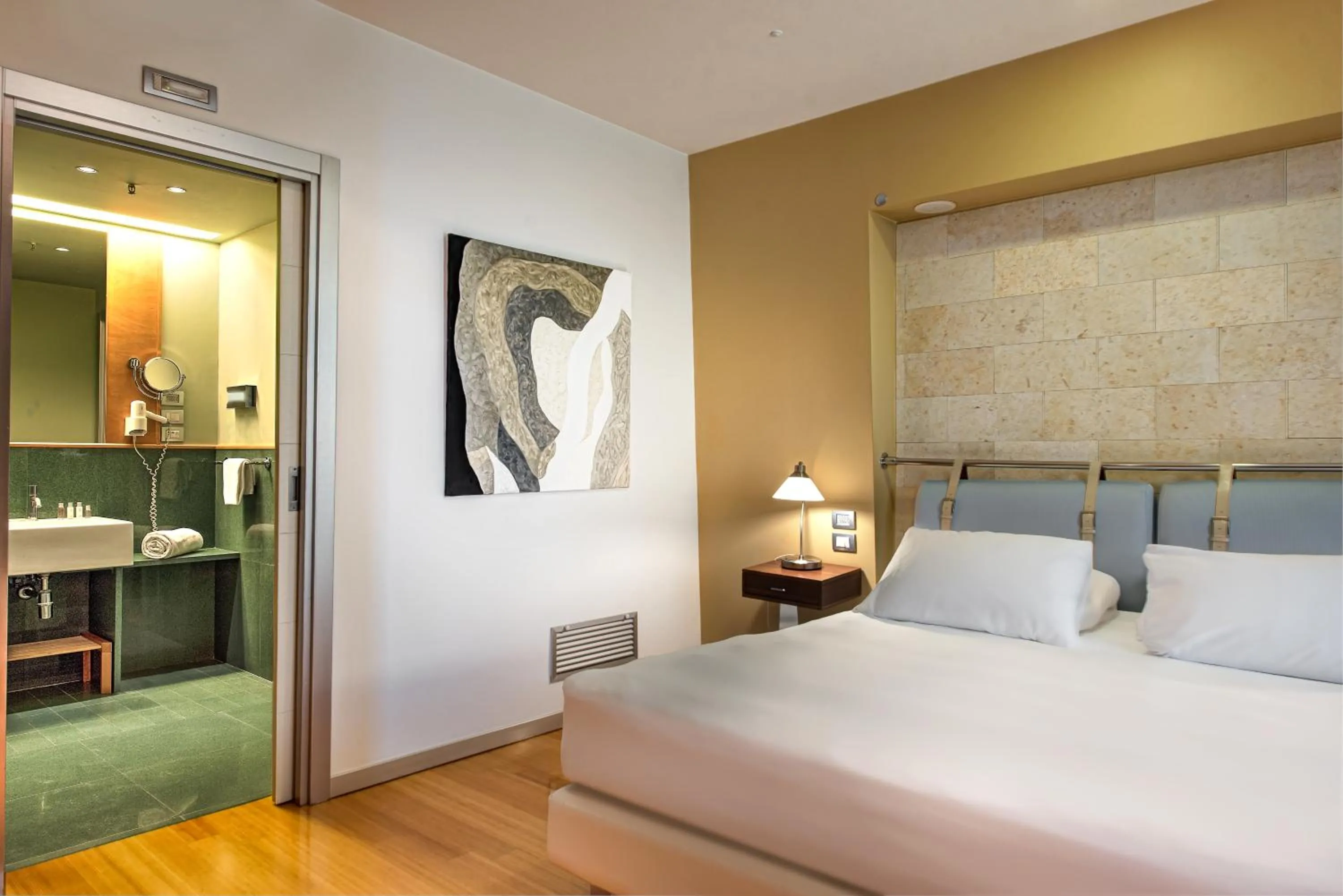 Bed in Towers Hotel Stabiae Sorrento Coast