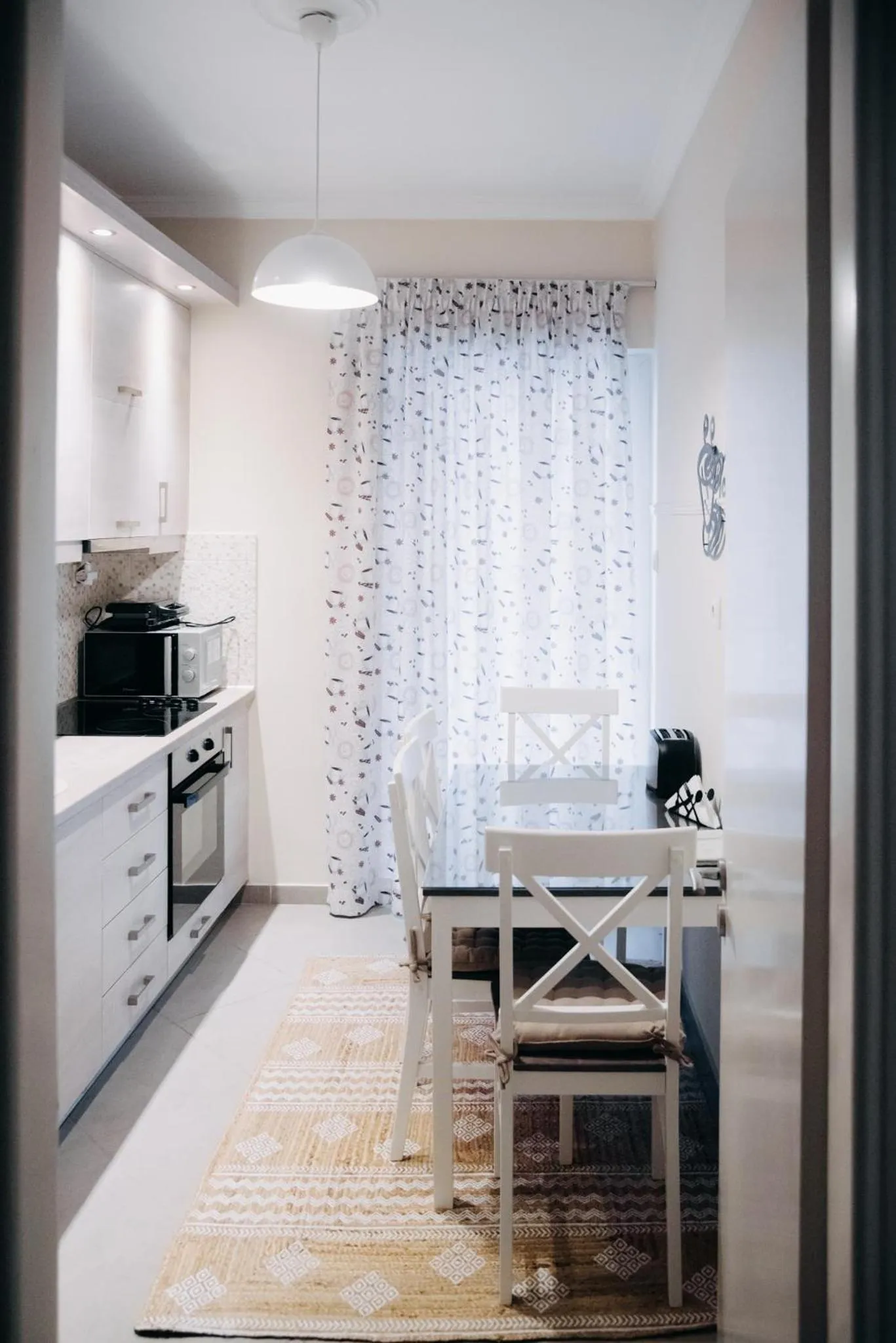 Kitchen or kitchenette in Best House Saint John, New Port of Patras