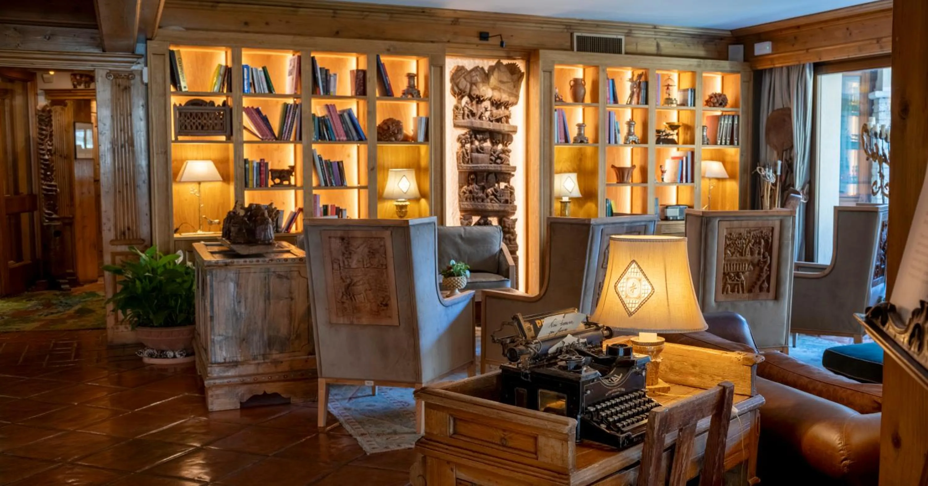 Communal lounge/ TV room in Gran Baita Hotel & Wellness