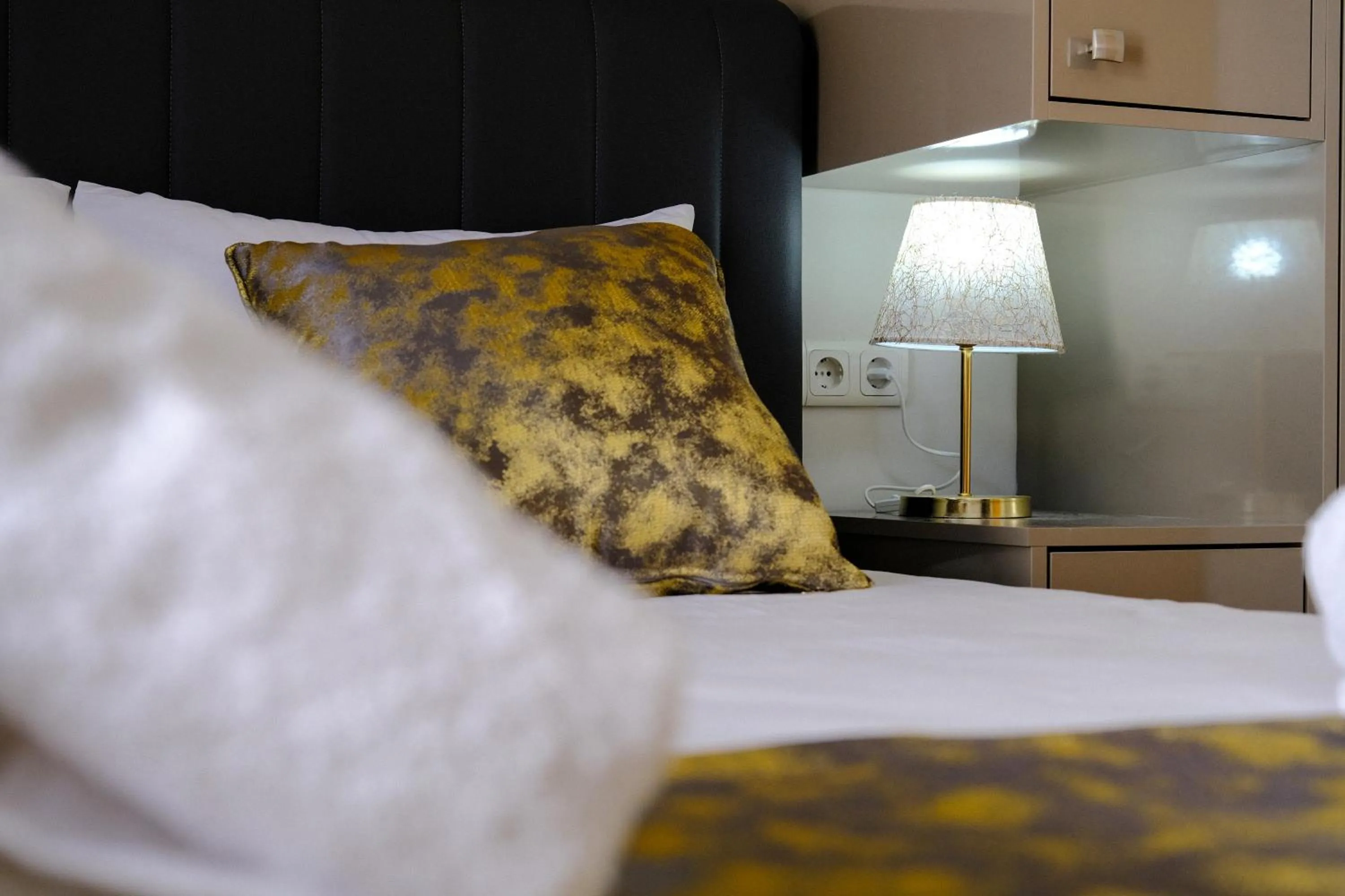 Decorative detail, Bed in Ozgur City Residence