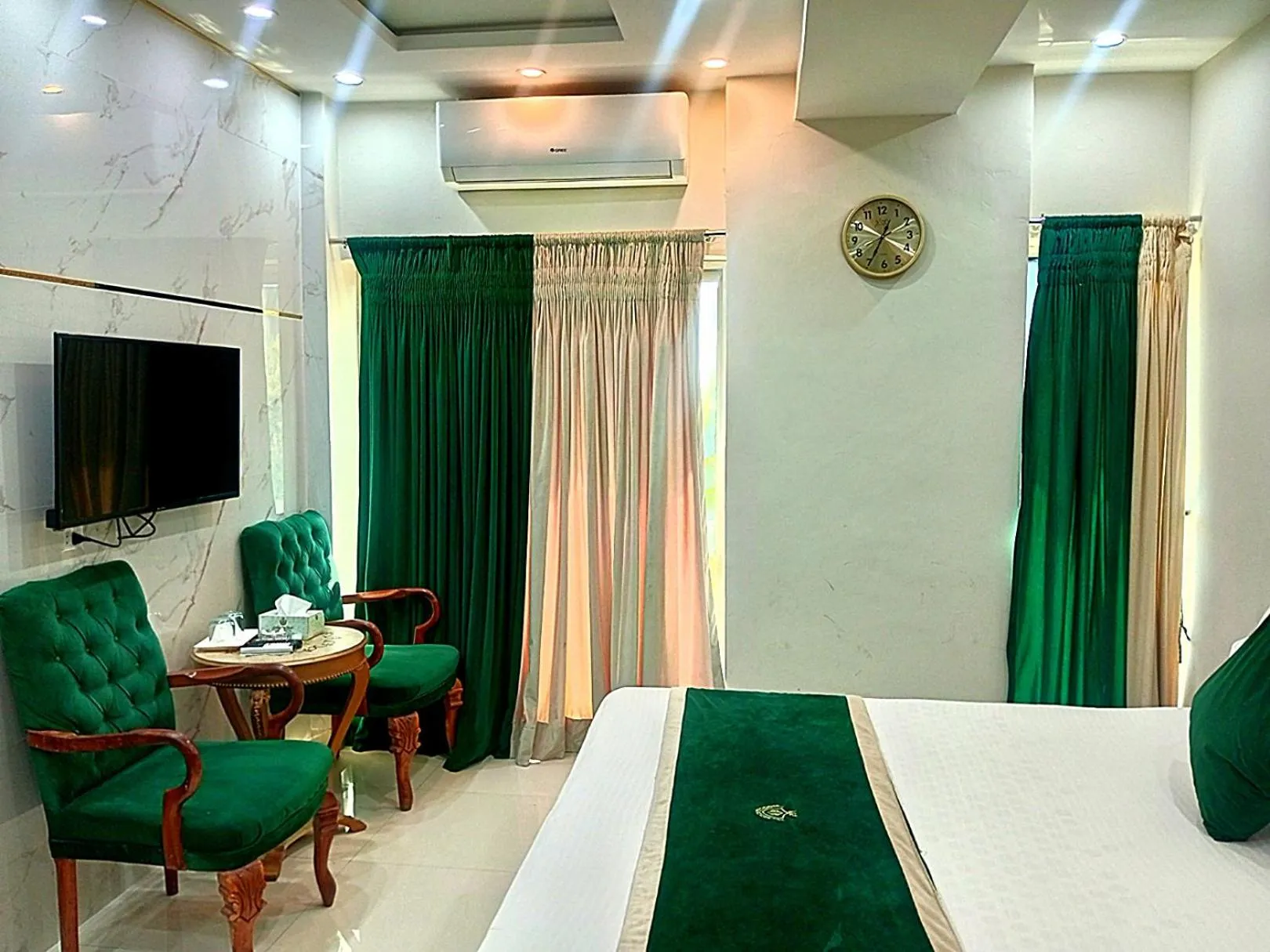 Bed in Golden One Hotel