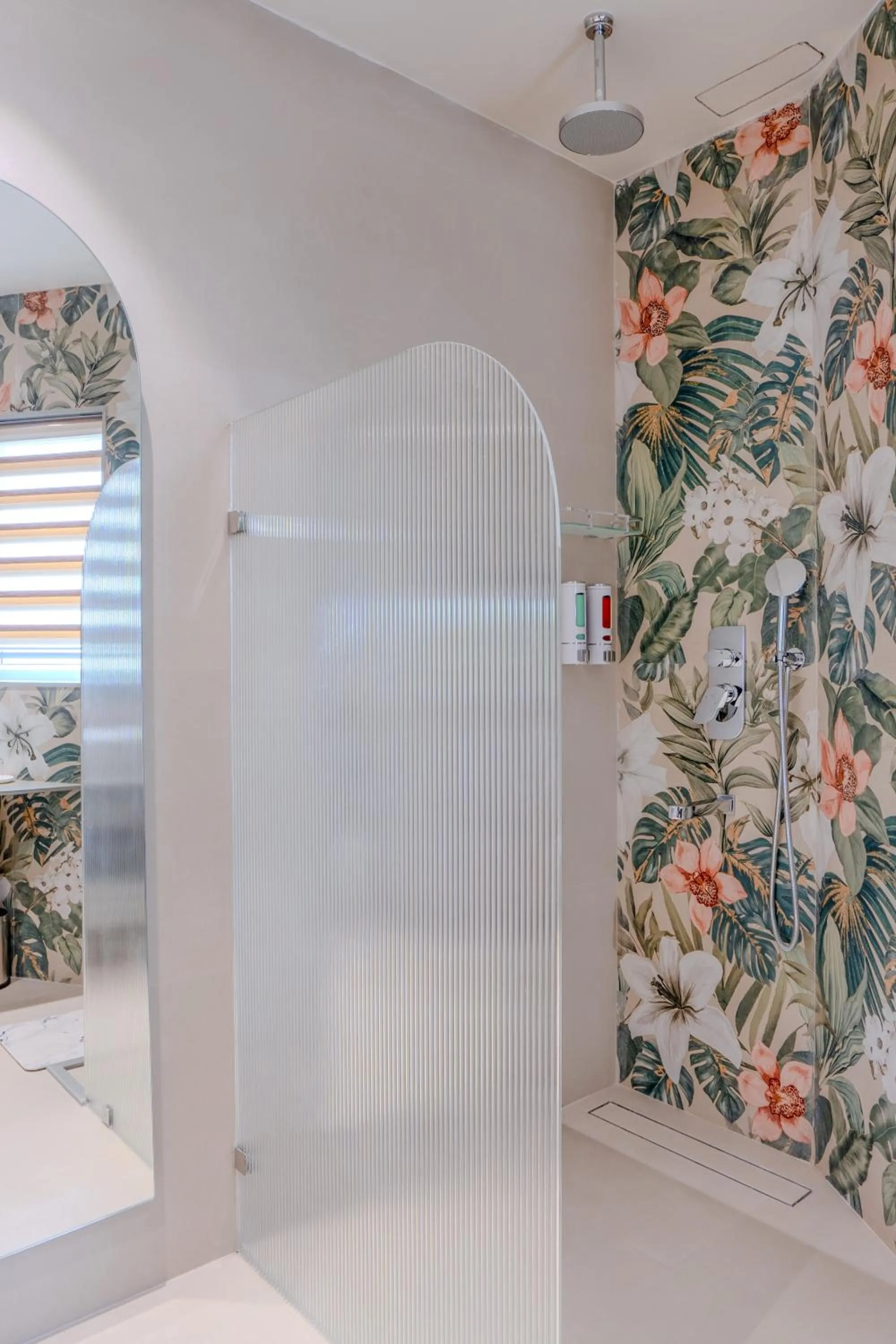 Bathroom in Girisadan - A City Centre Boutique Hotel