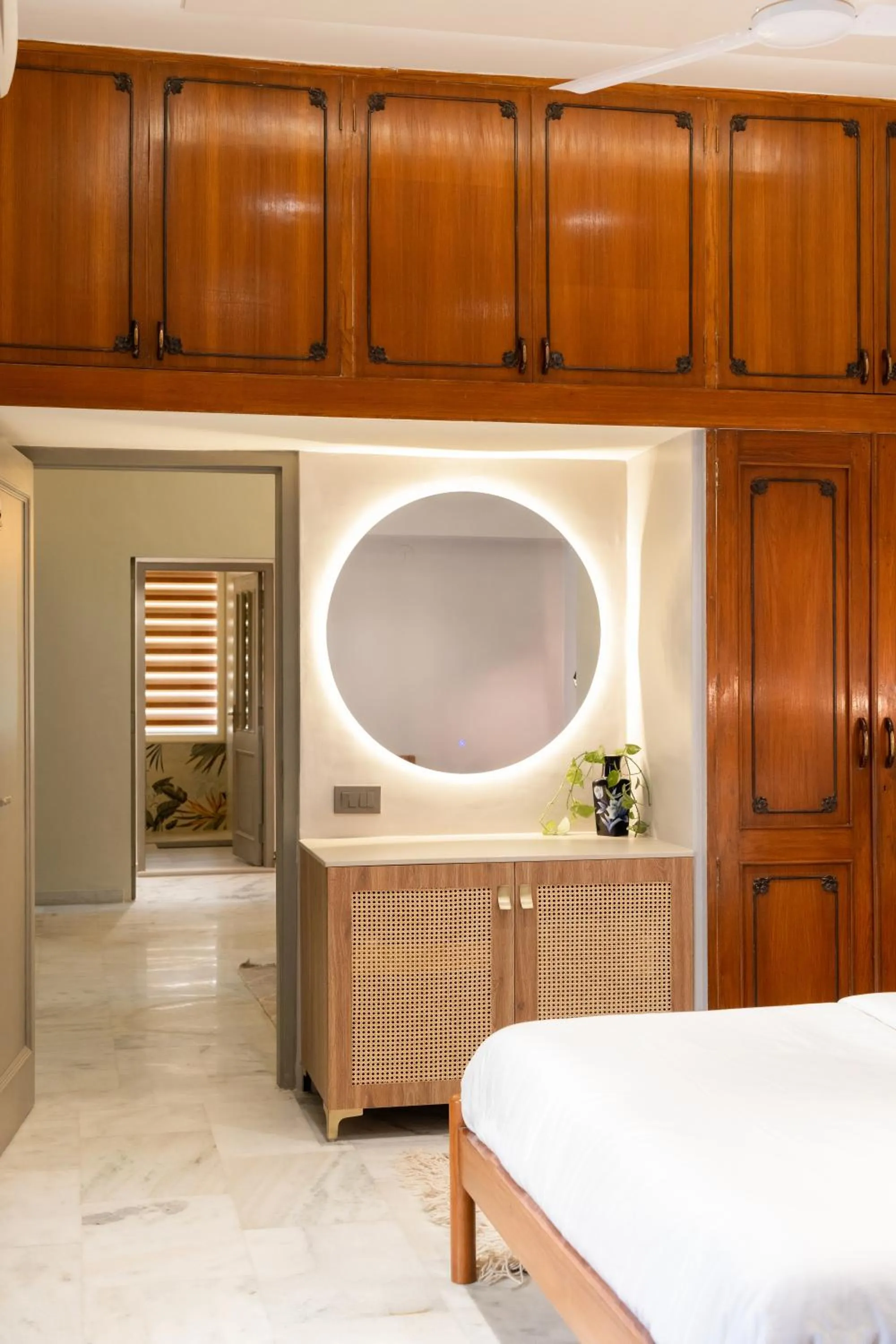 Bed in Girisadan - A City Centre Boutique Hotel