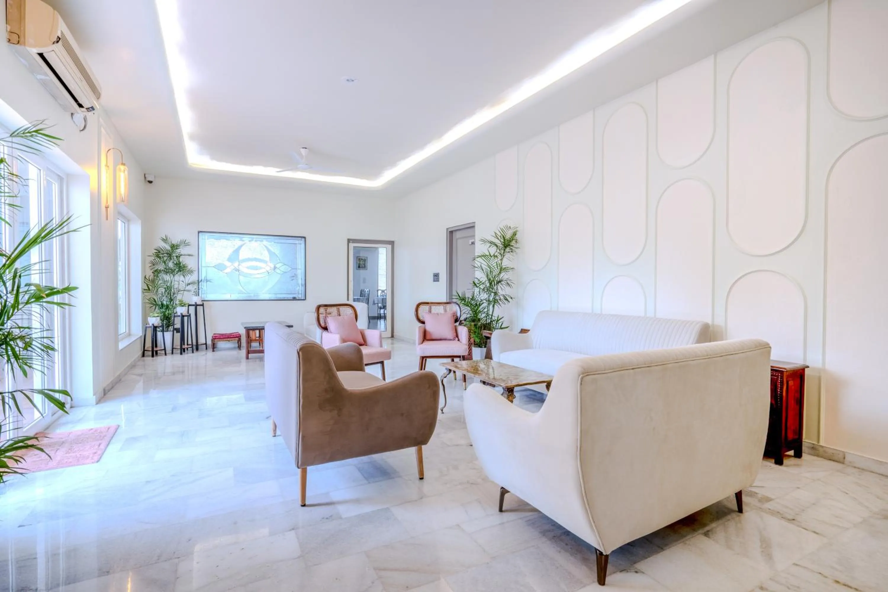 Living room in Girisadan - A City Centre Boutique Hotel