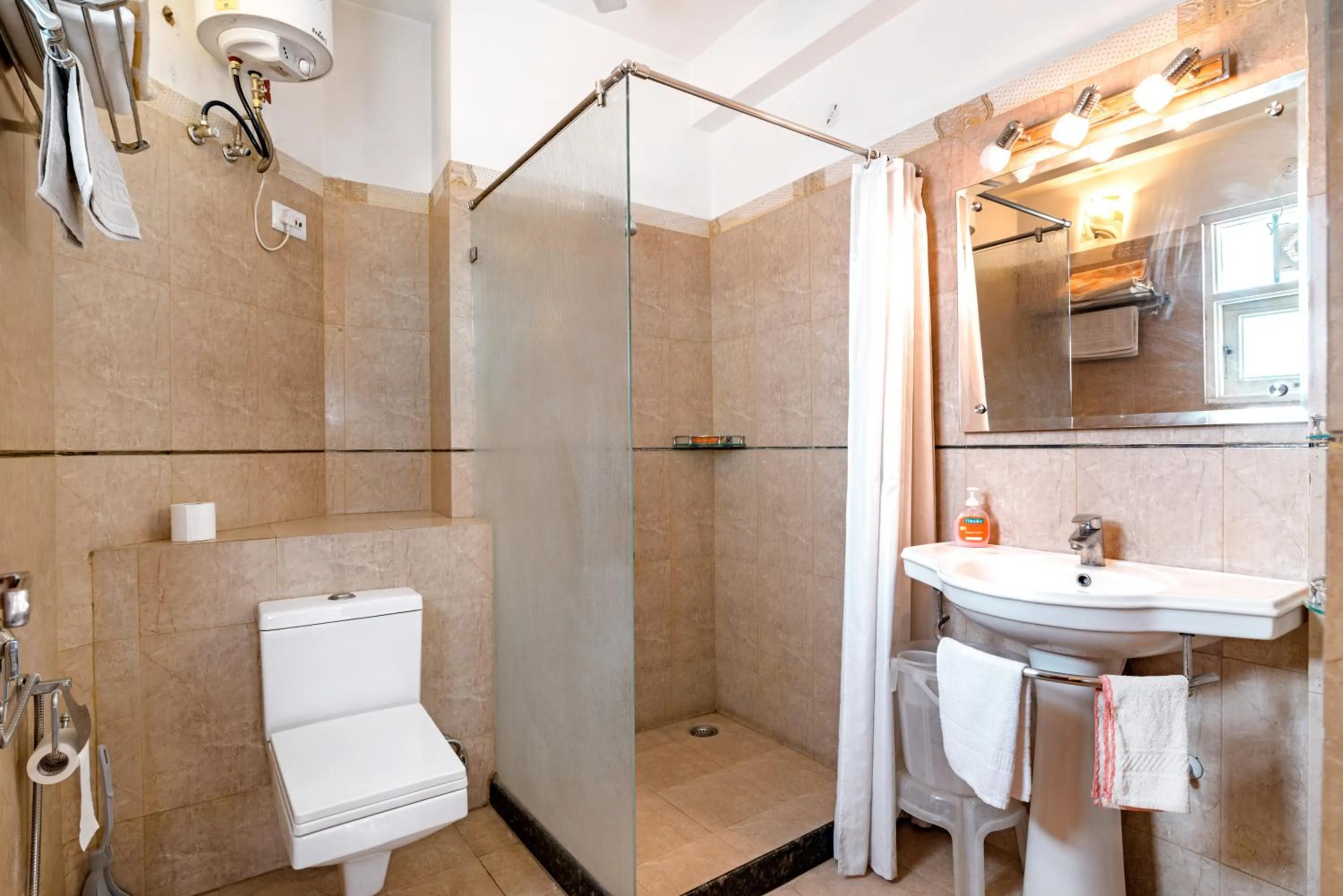 Bathroom in Girisadan - A City Centre Boutique Hotel