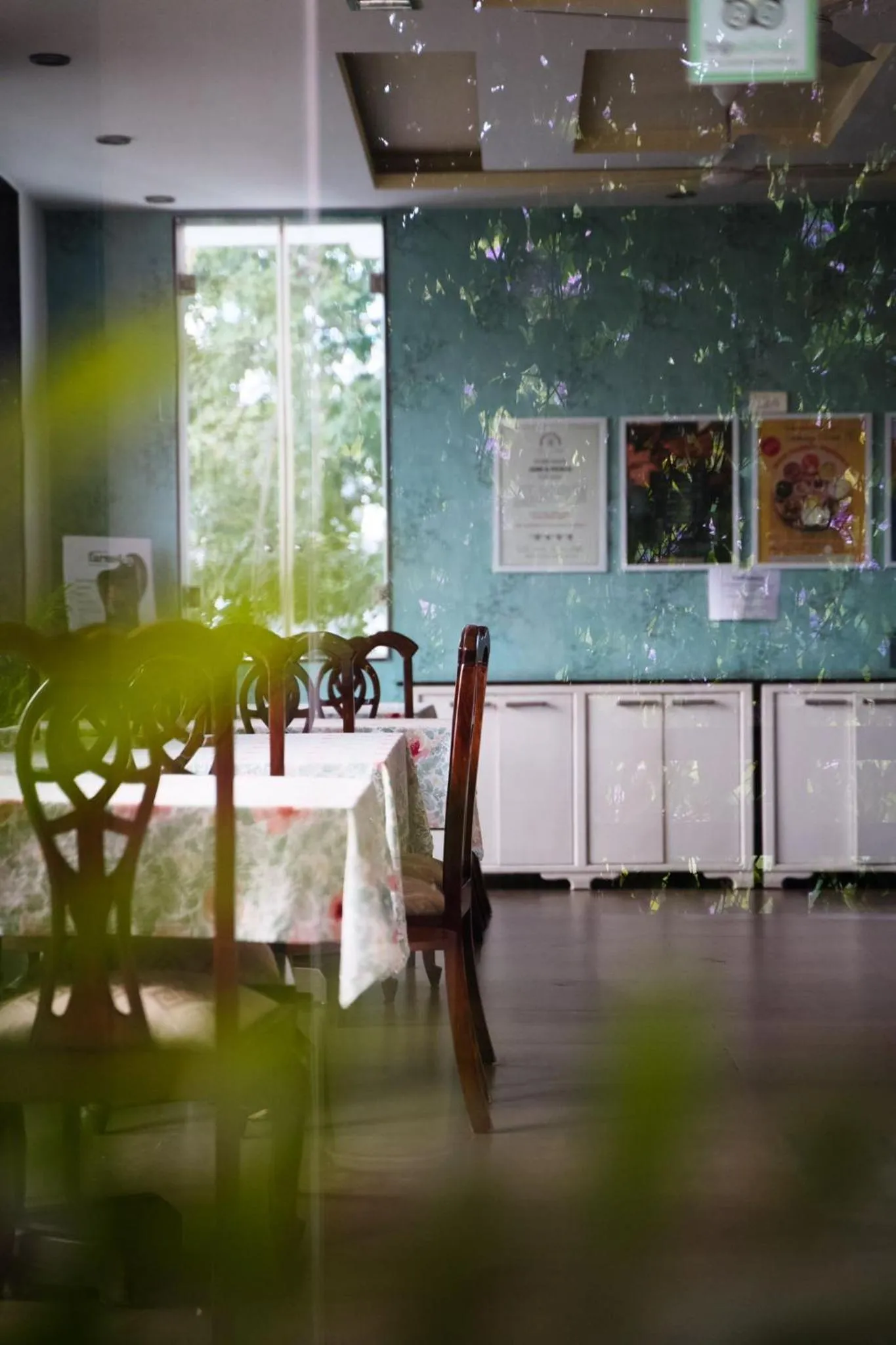 Dining area in Girisadan - A City Centre Boutique Hotel