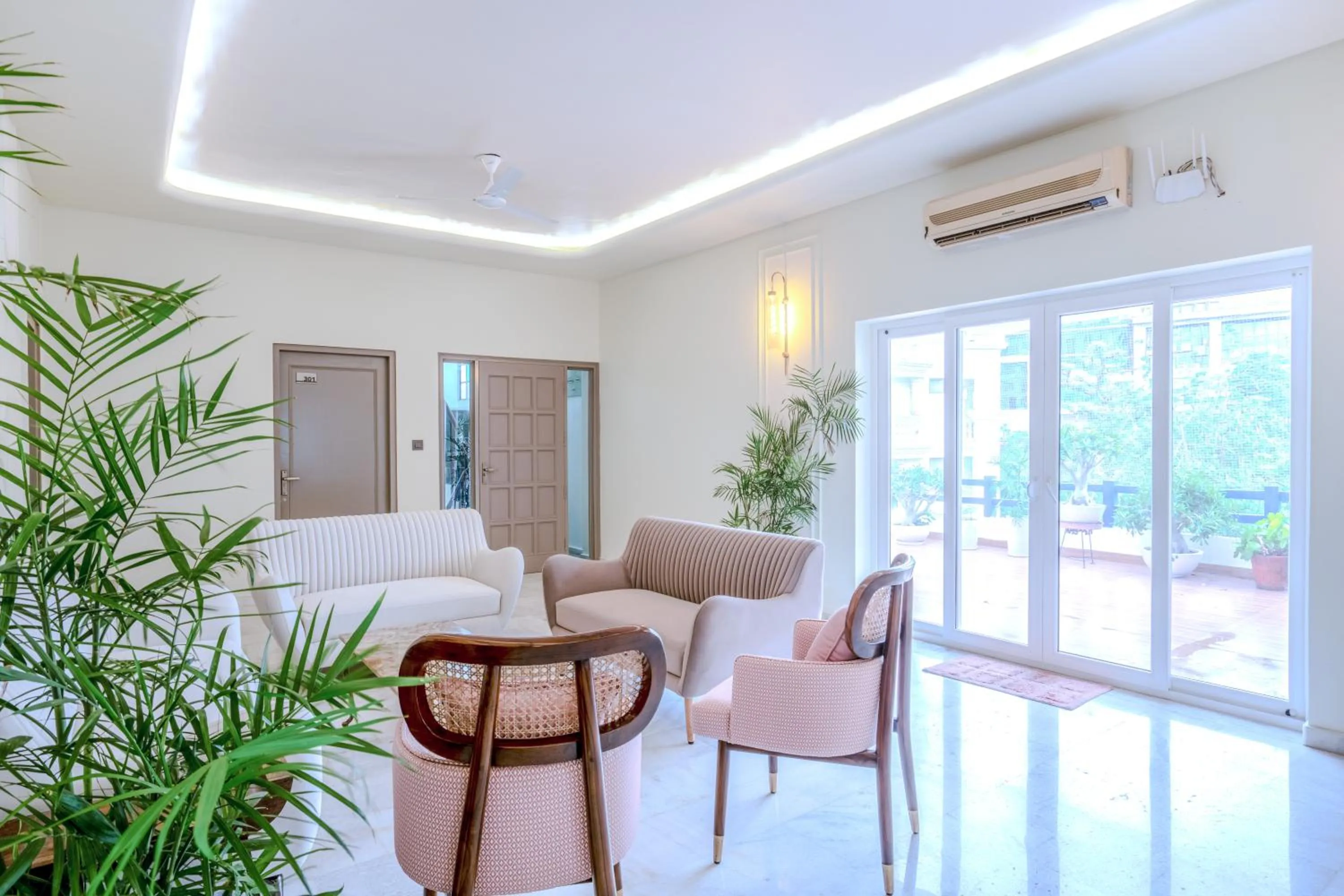 Living room in Girisadan - A City Centre Boutique Hotel