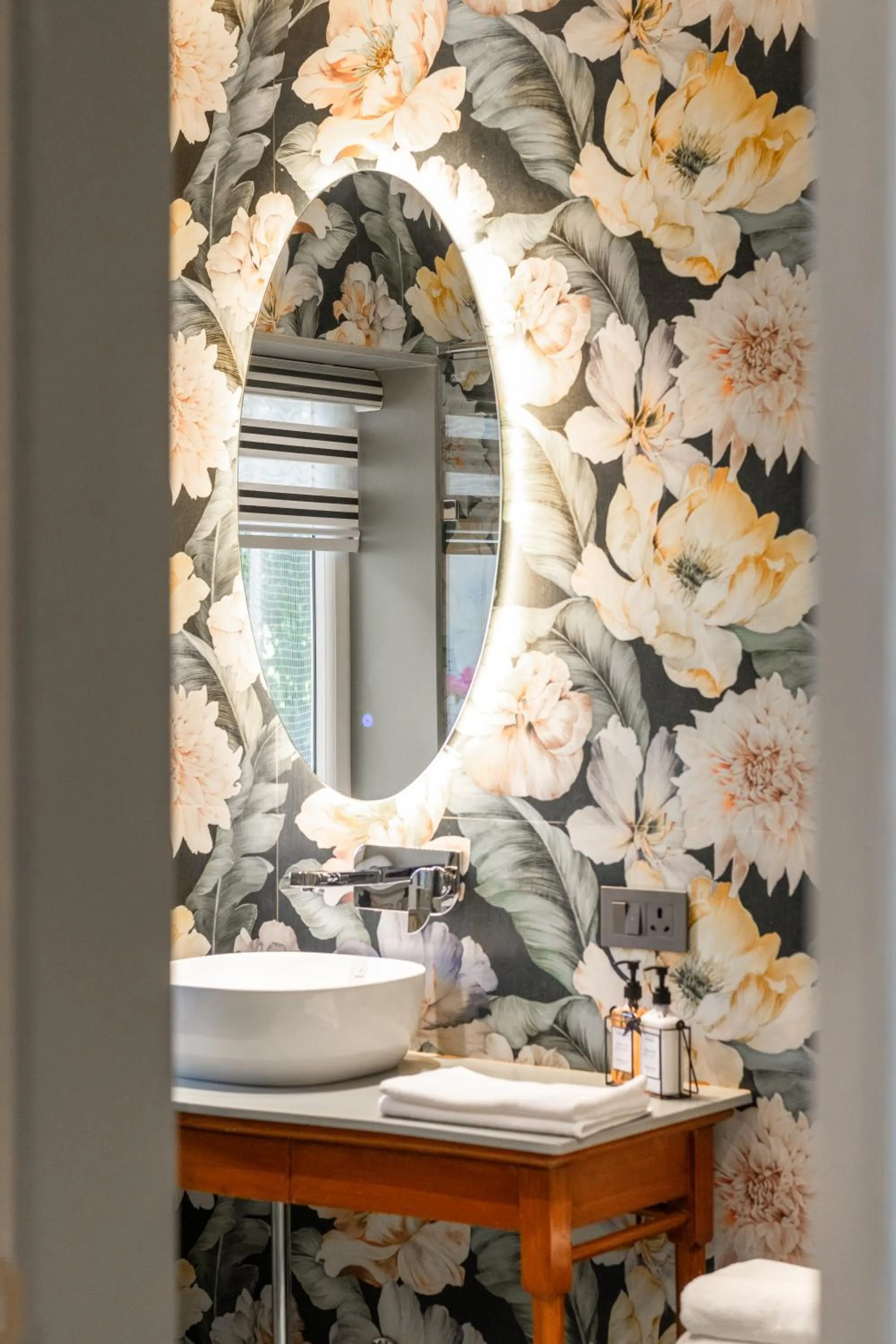 Toilet in Girisadan - A City Centre Boutique Hotel