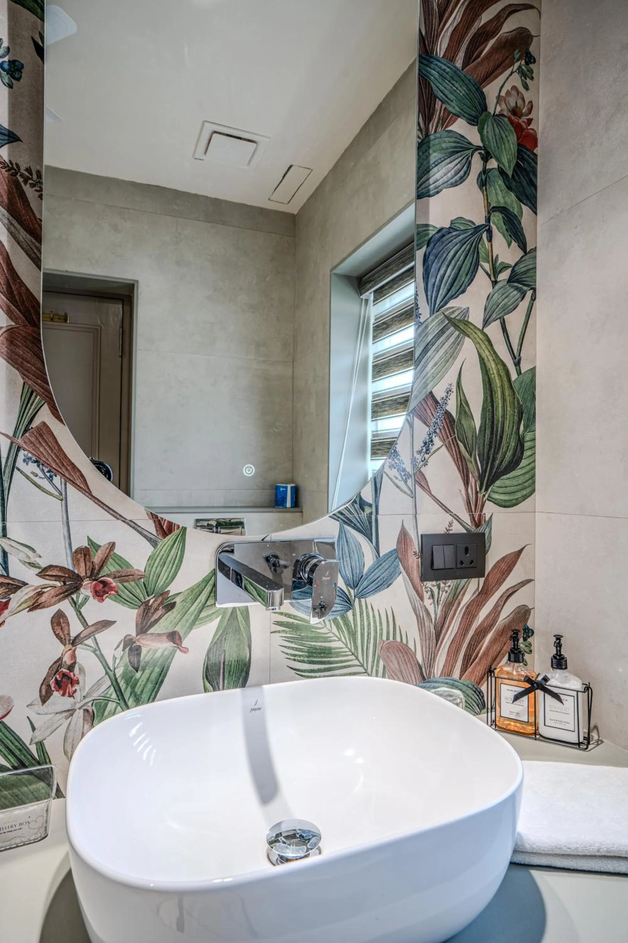 Bathroom in Girisadan - A City Centre Boutique Hotel