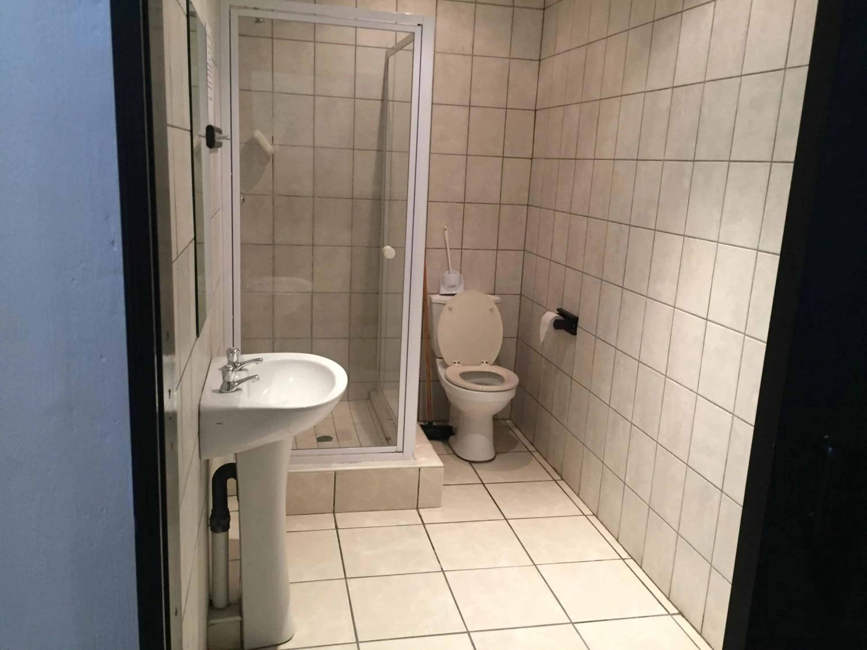 Shower in The Norwegian Lodge