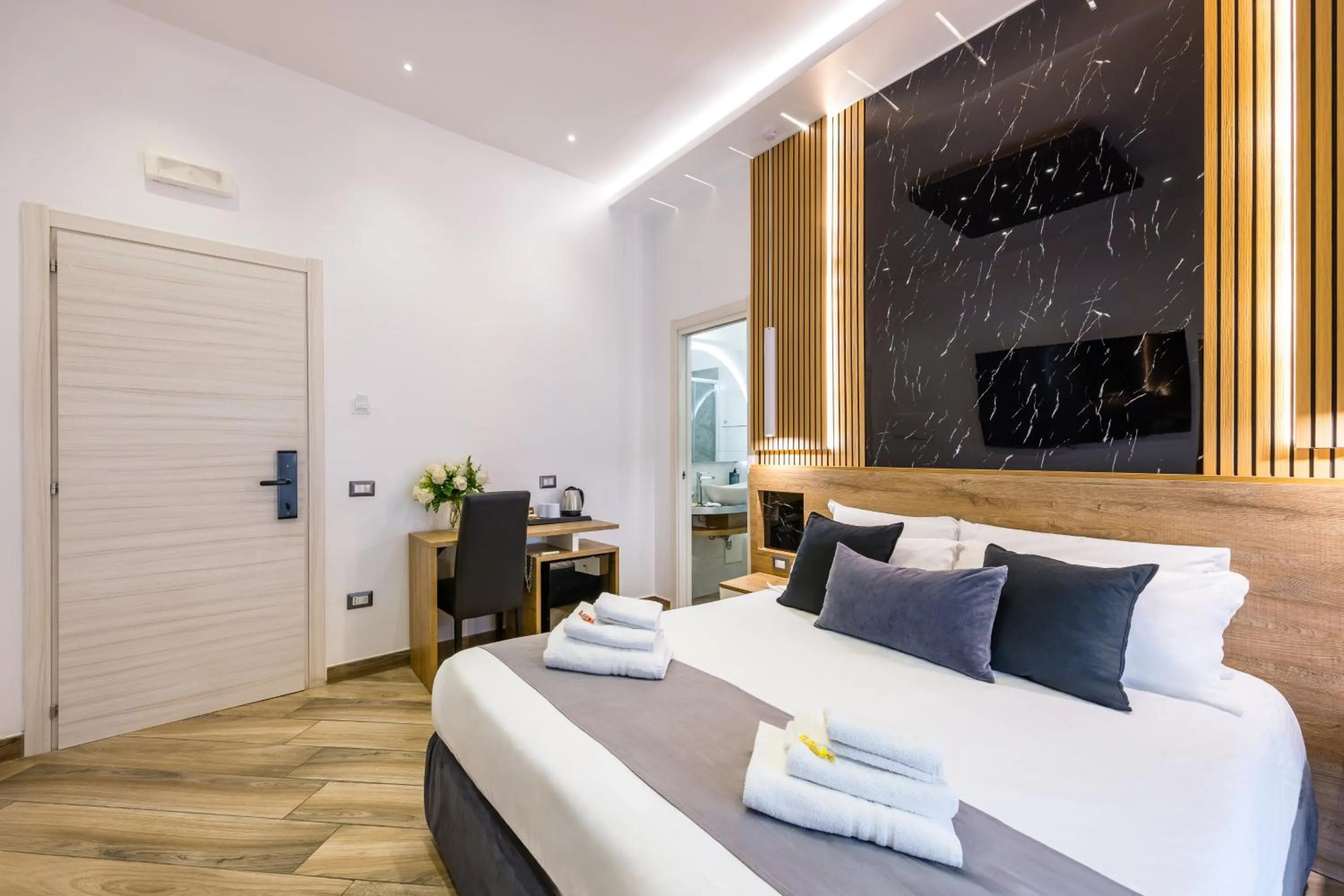 Bed in Hotel Bella Napoli