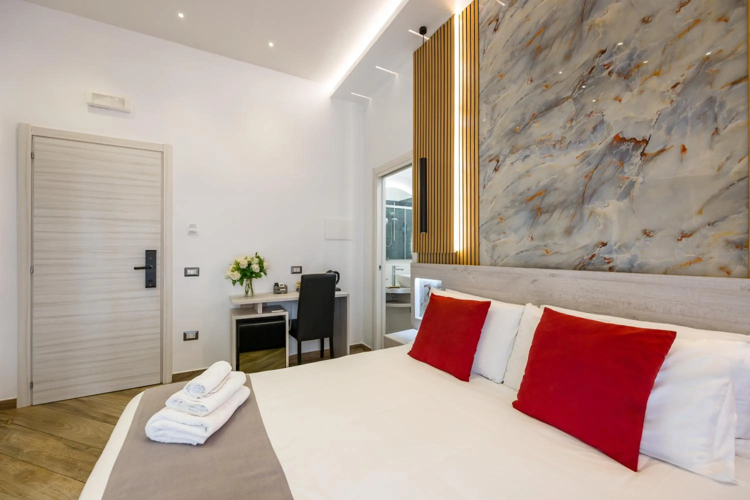 Bed in Hotel Bella Napoli