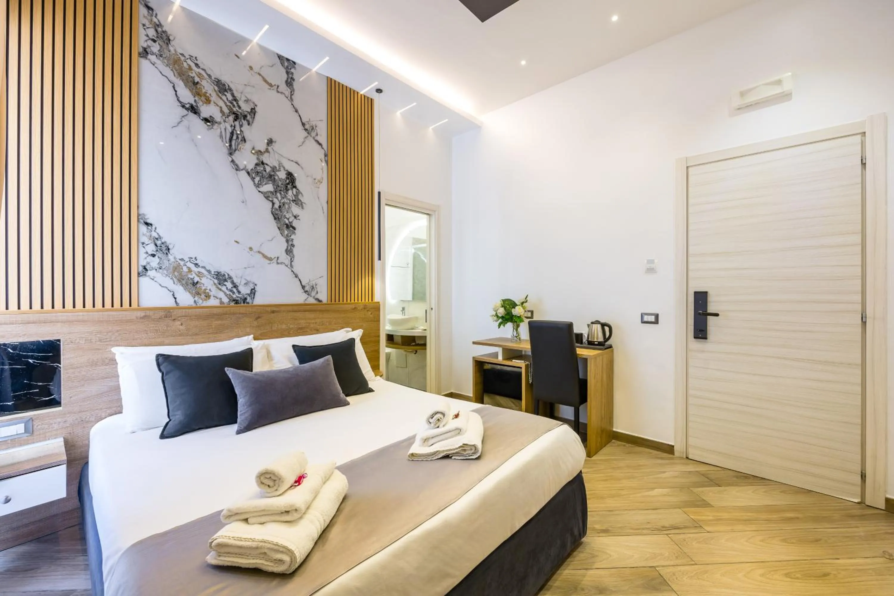 Bed in Hotel Bella Napoli