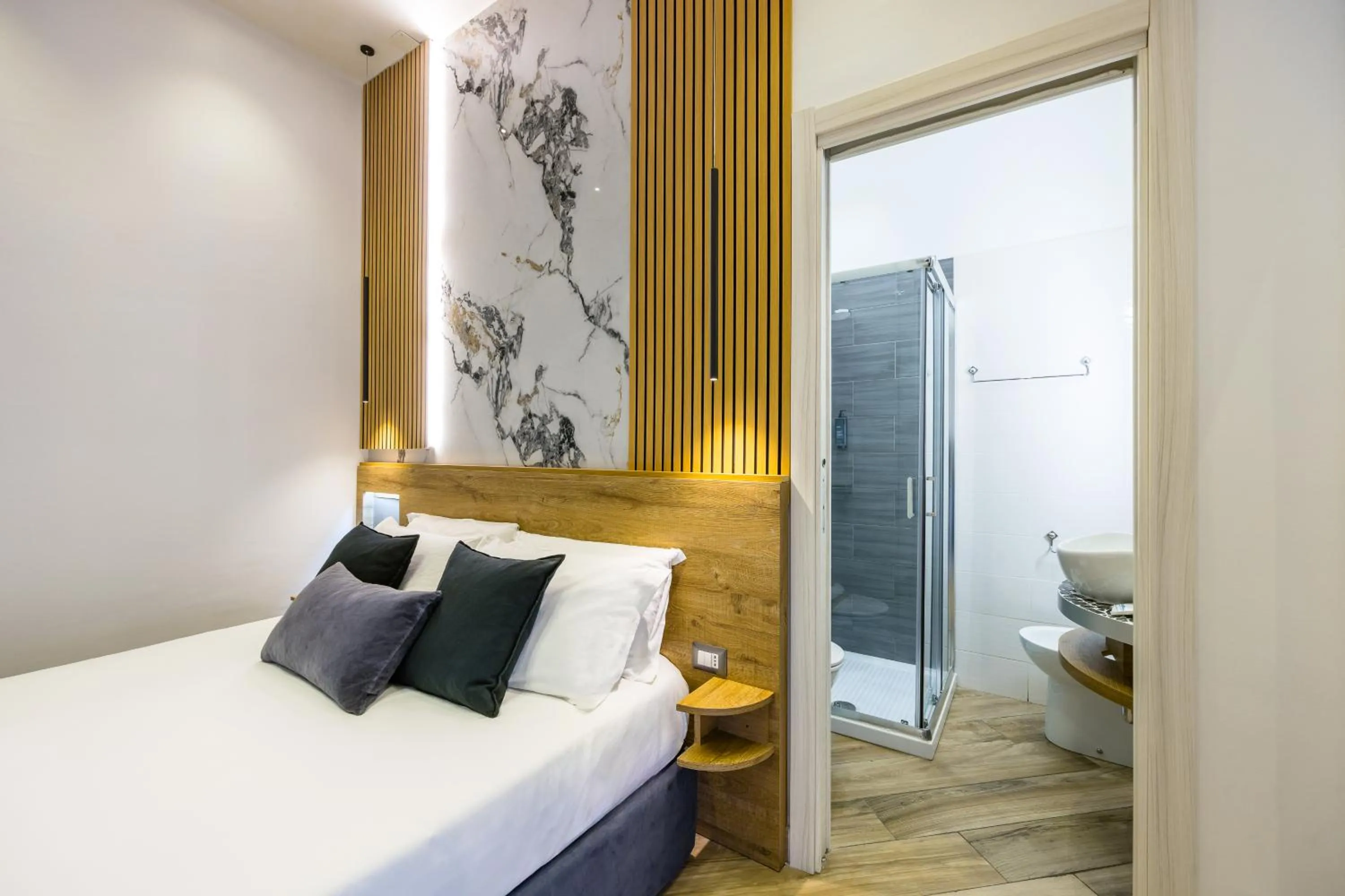 Bed in Hotel Bella Napoli