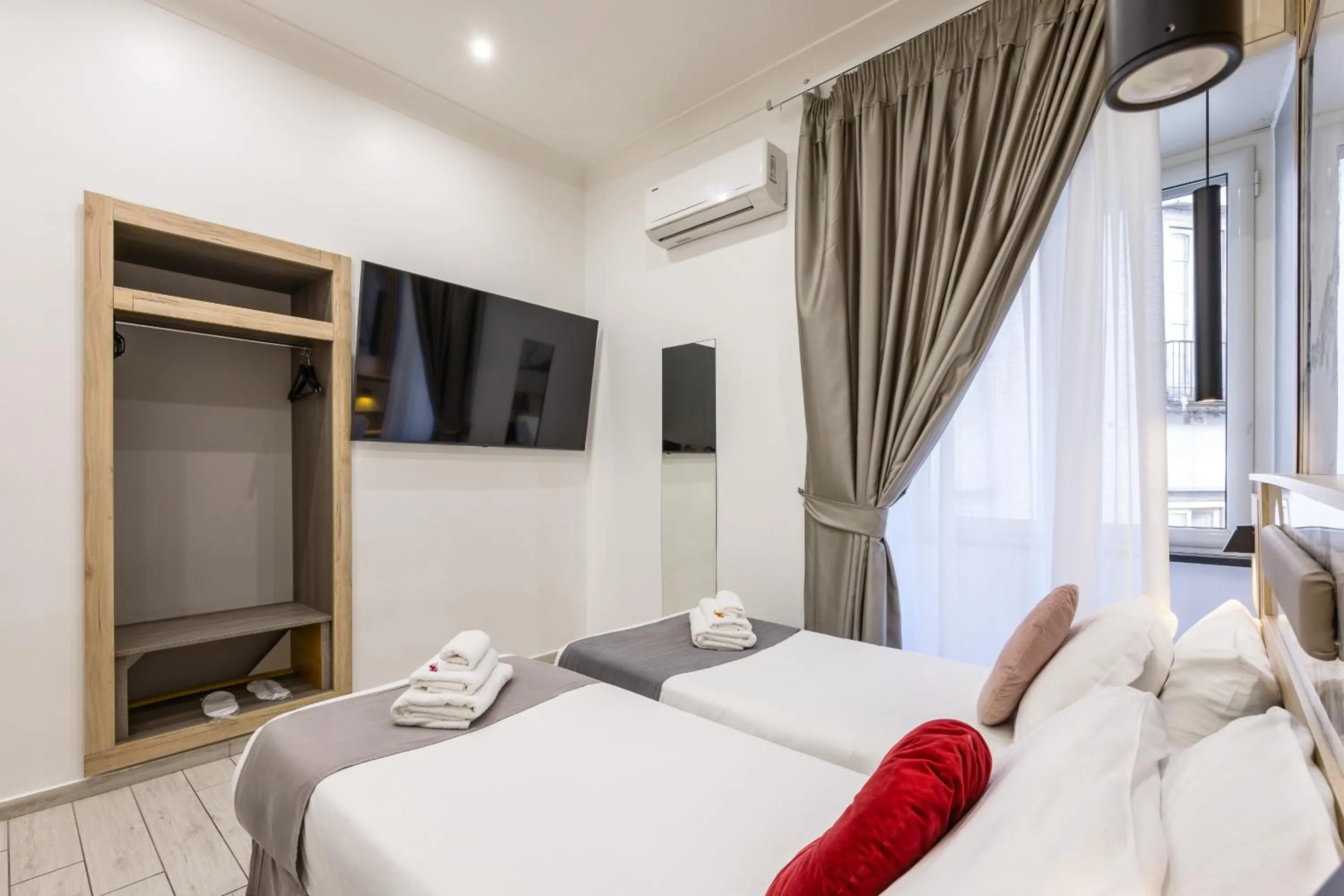 Bed in Hotel Bella Napoli