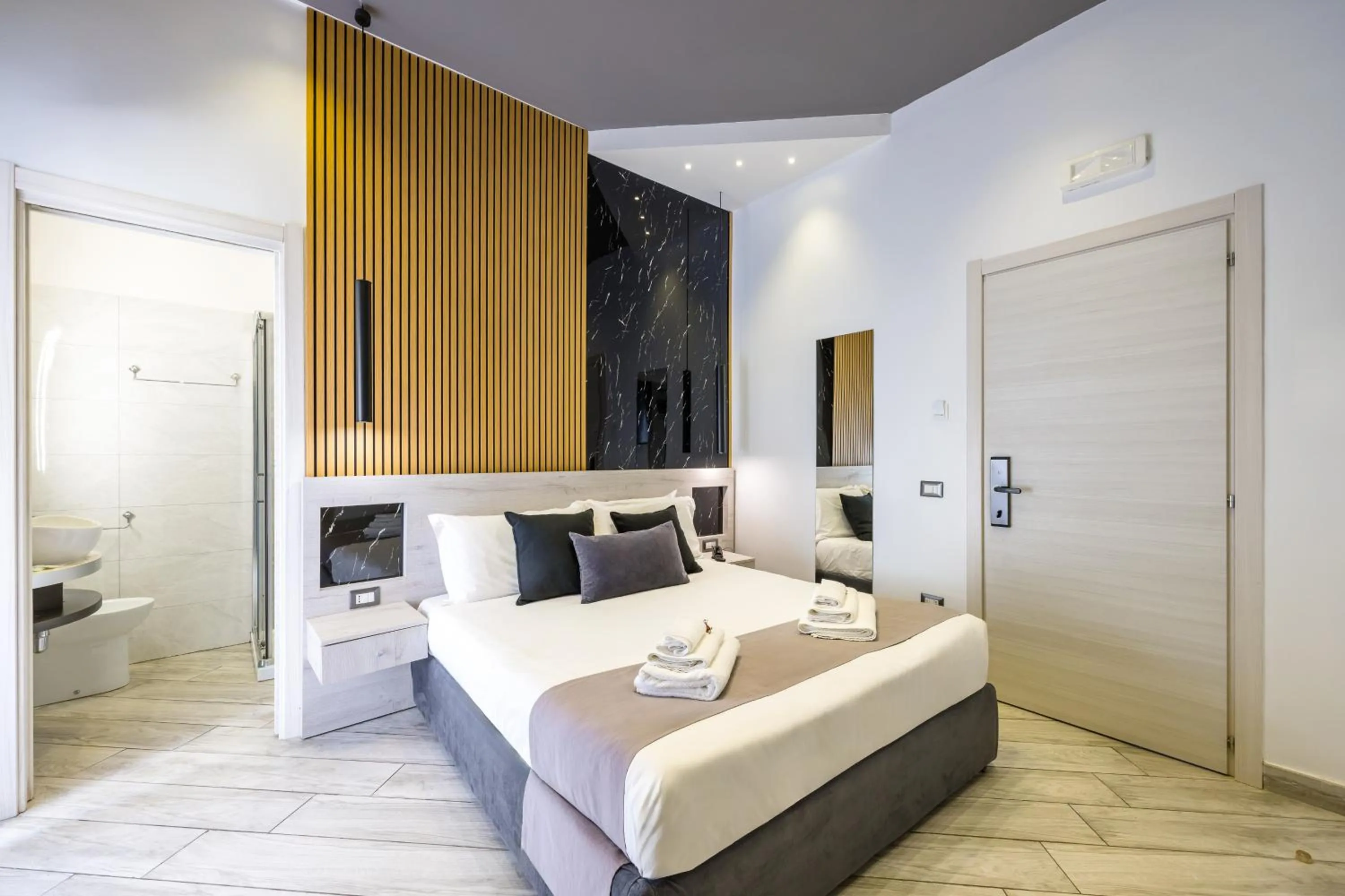 Bed in Hotel Bella Napoli