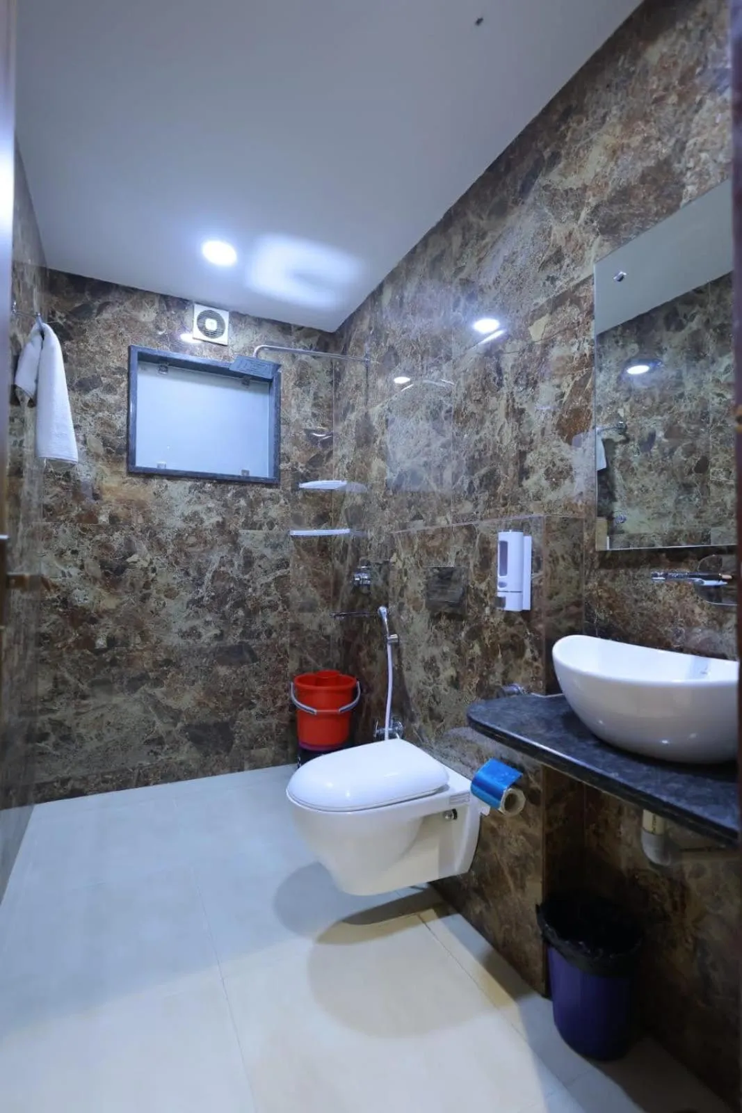 Shower in The Grand Tree Hotel