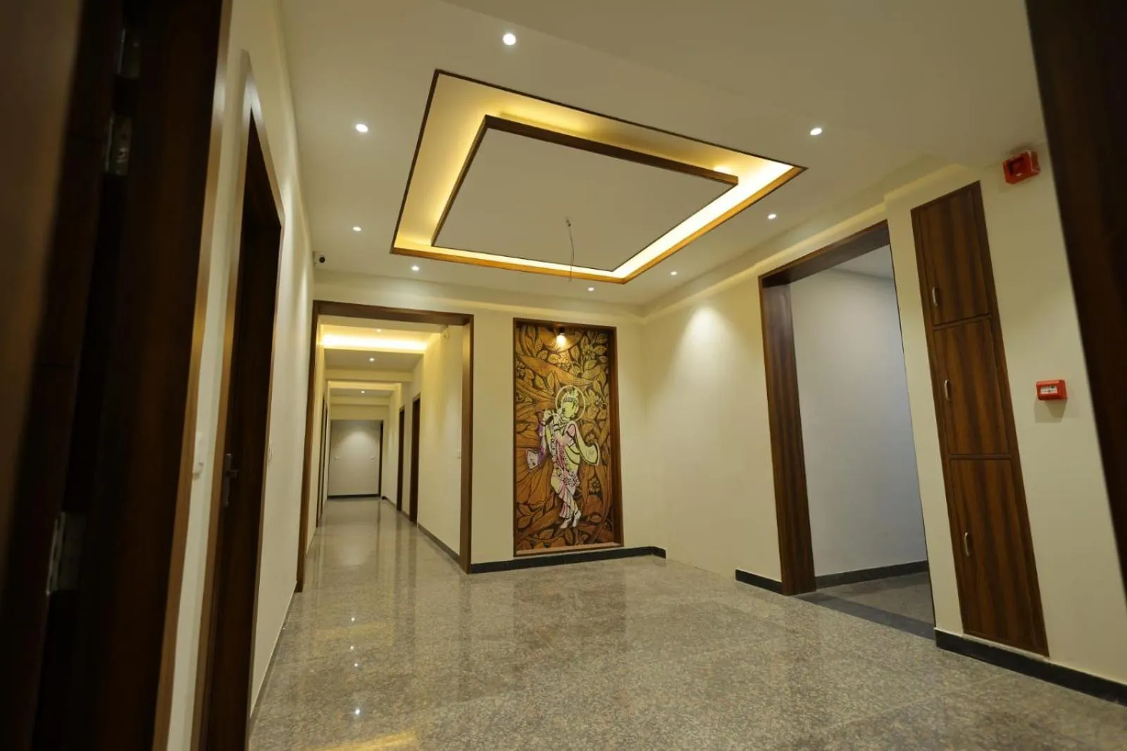 Restaurant/places to eat in The Grand Tree Hotel