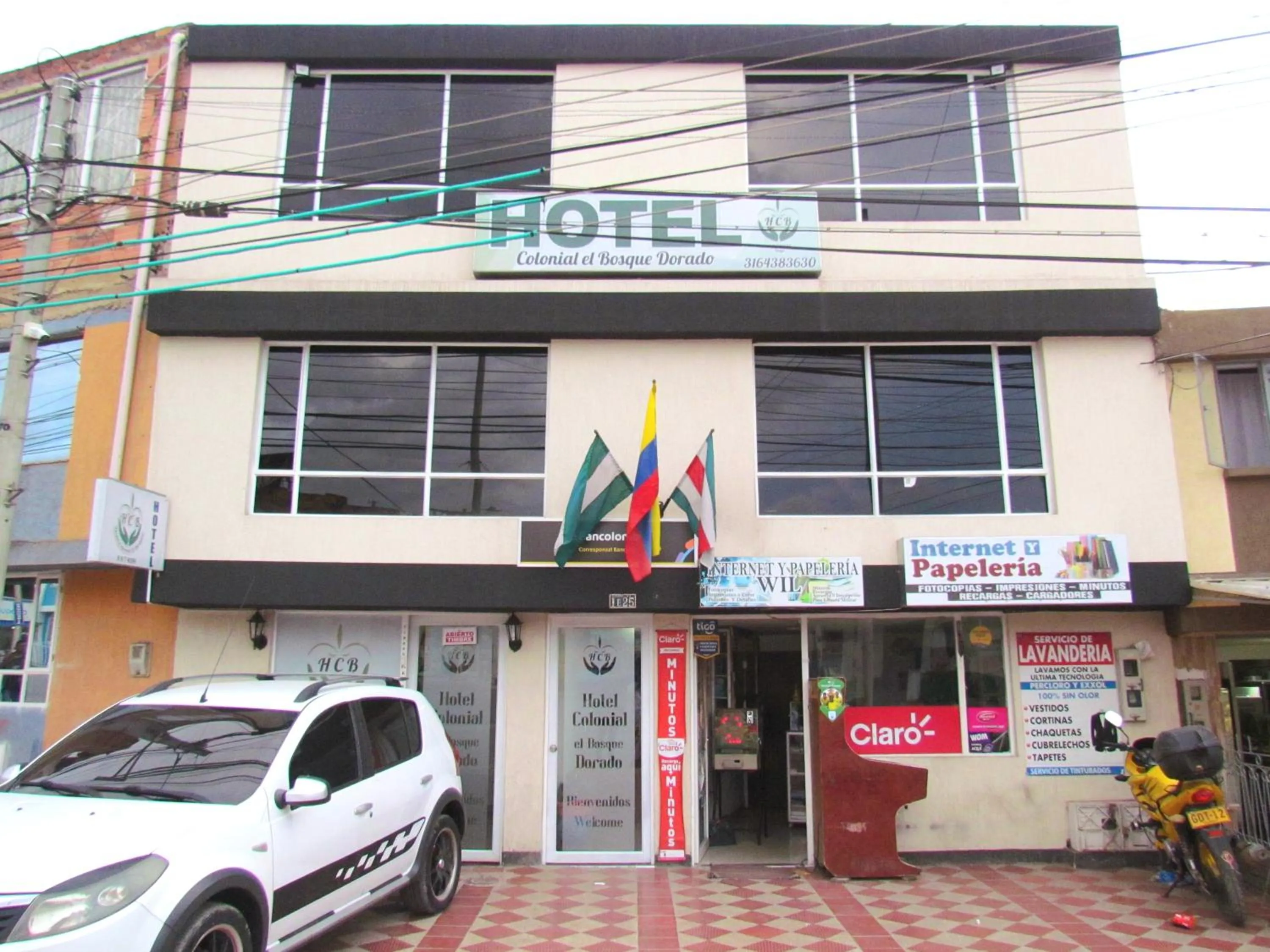 Facade/entrance, Property Building in Hotel Colonial El Bosque Dorado