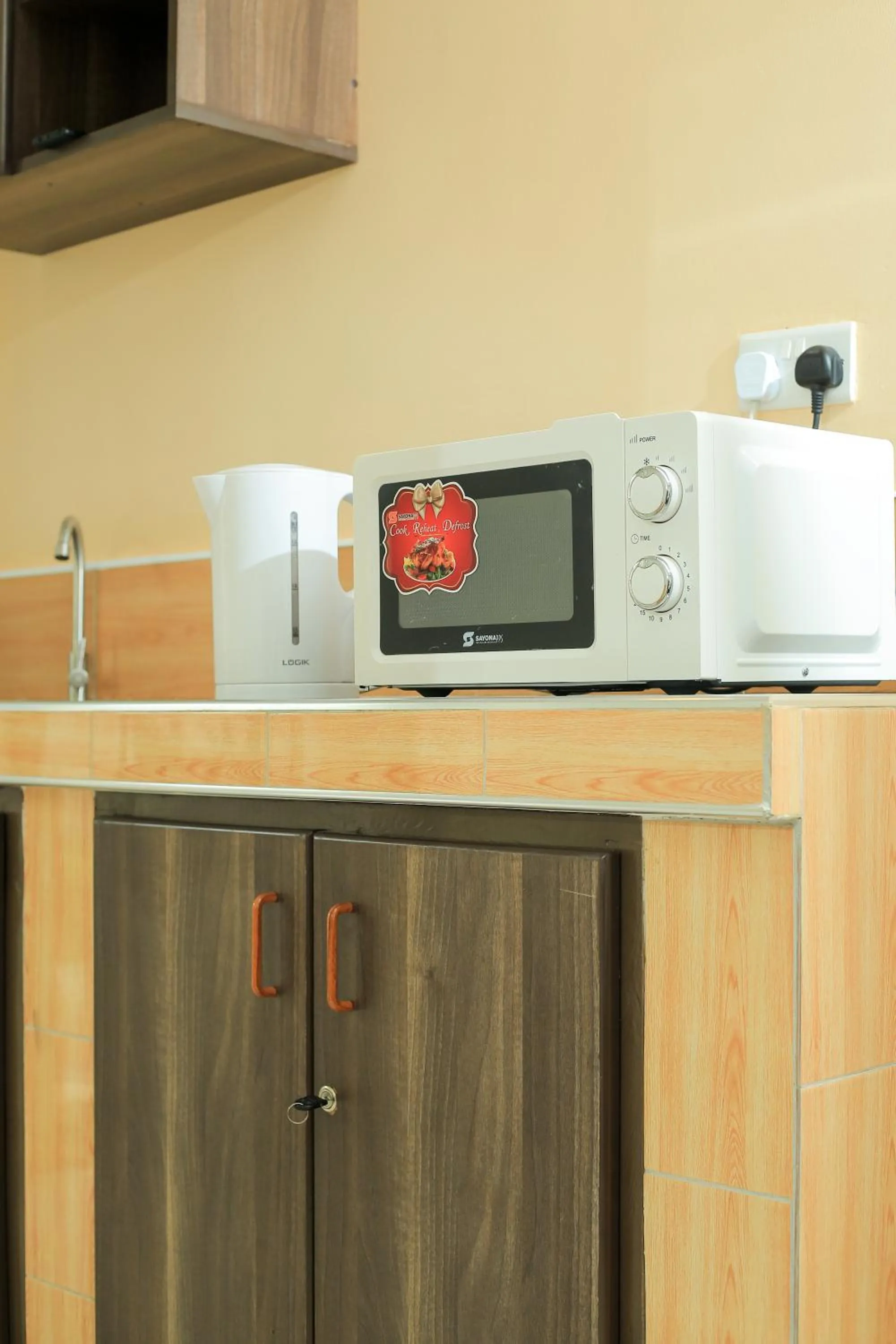 Kitchen or kitchenette in Triple Tee Gardens & Accomodation