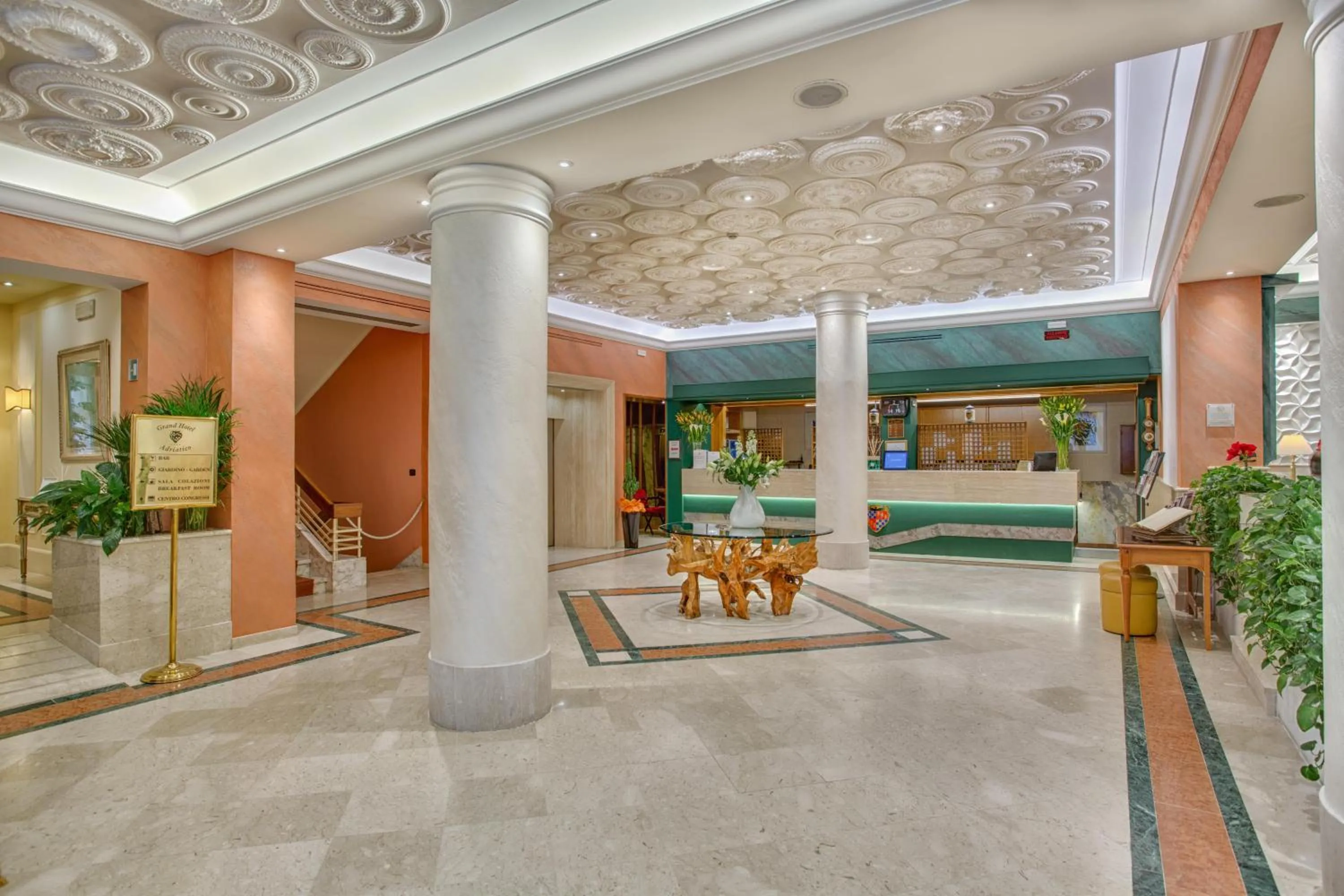 Lobby or reception in Grand Hotel Adriatico