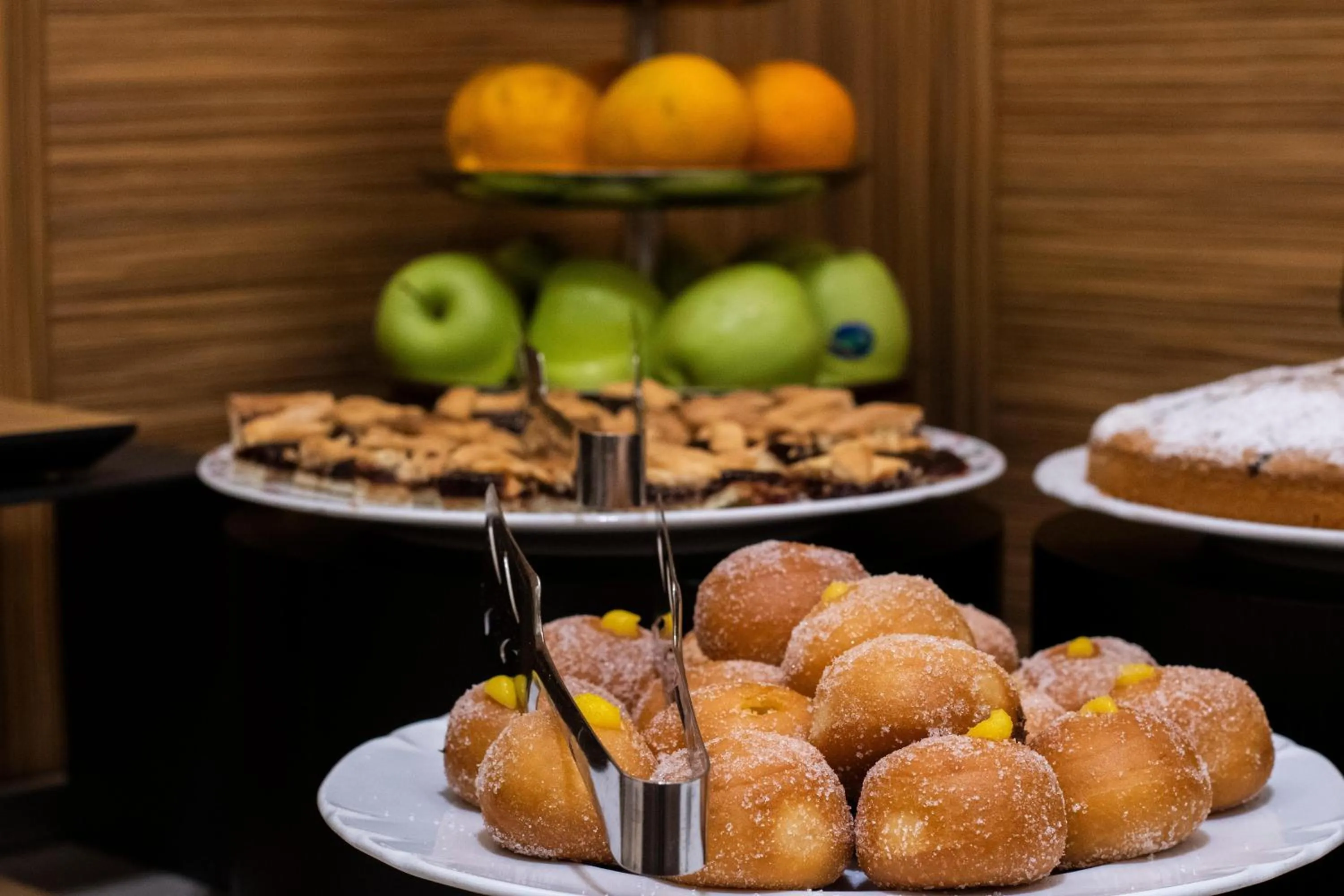 Restaurant/places to eat in Grand Hotel Adriatico