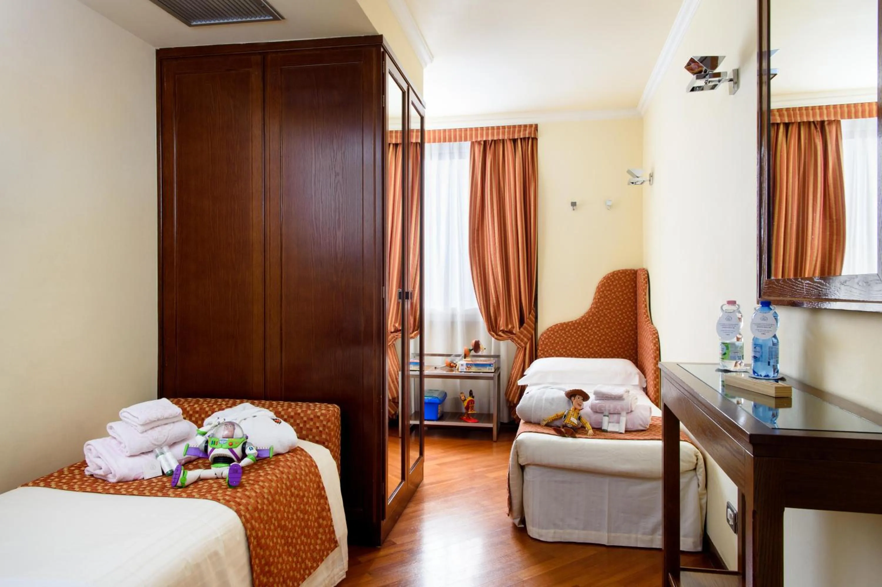 Photo of the whole room, Bed in Grand Hotel Adriatico